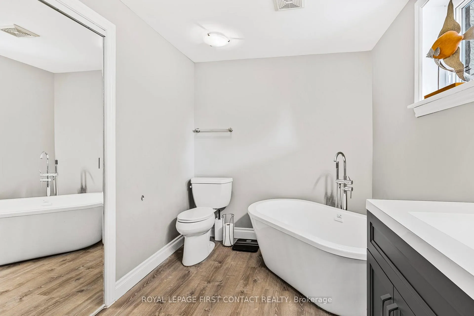 Photo 25 of 4 Brookdale Drive, Barrie, Sunnidale — HOMEH