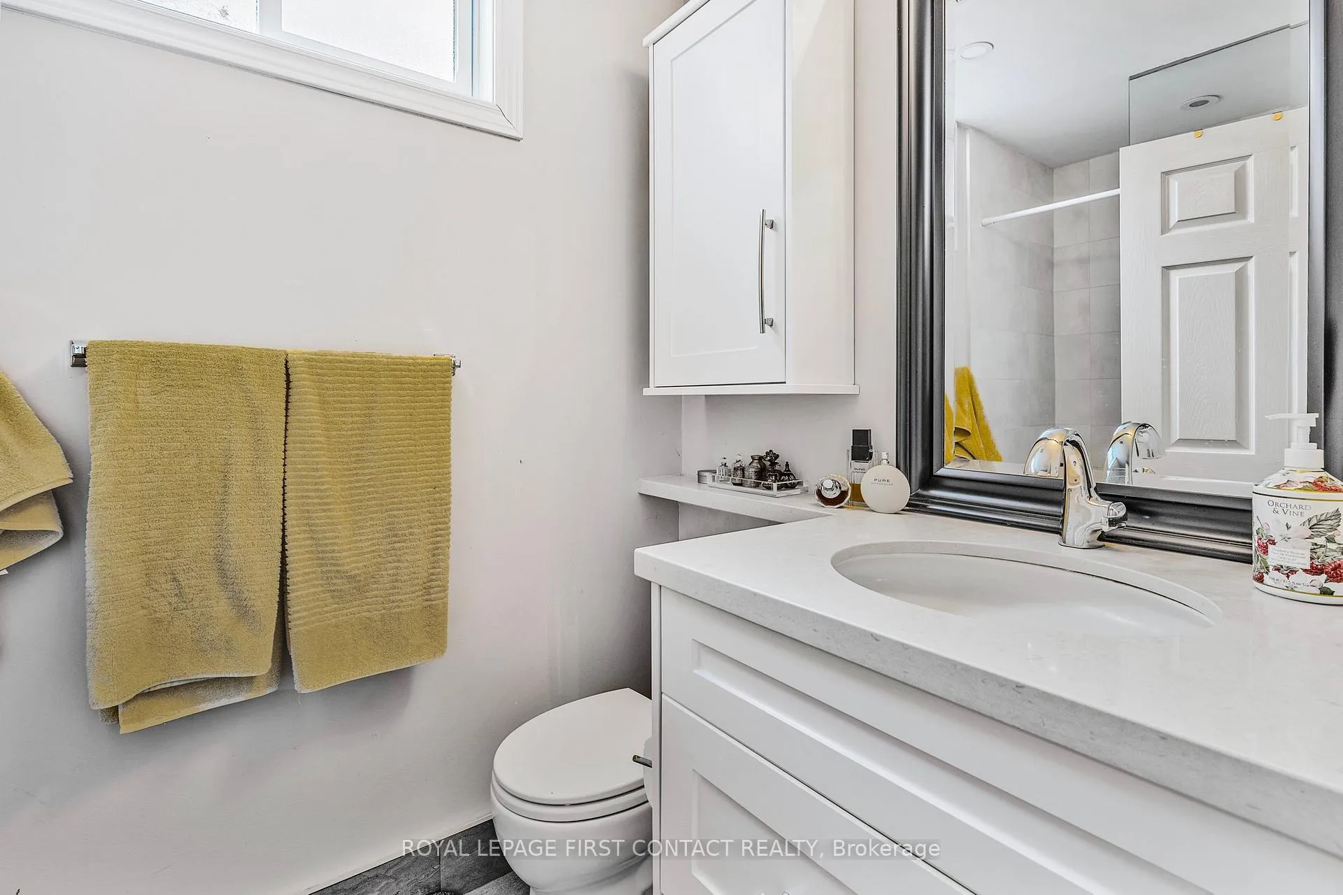 Photo 33 of 4 Brookdale Drive, Barrie, Sunnidale — HOMEH