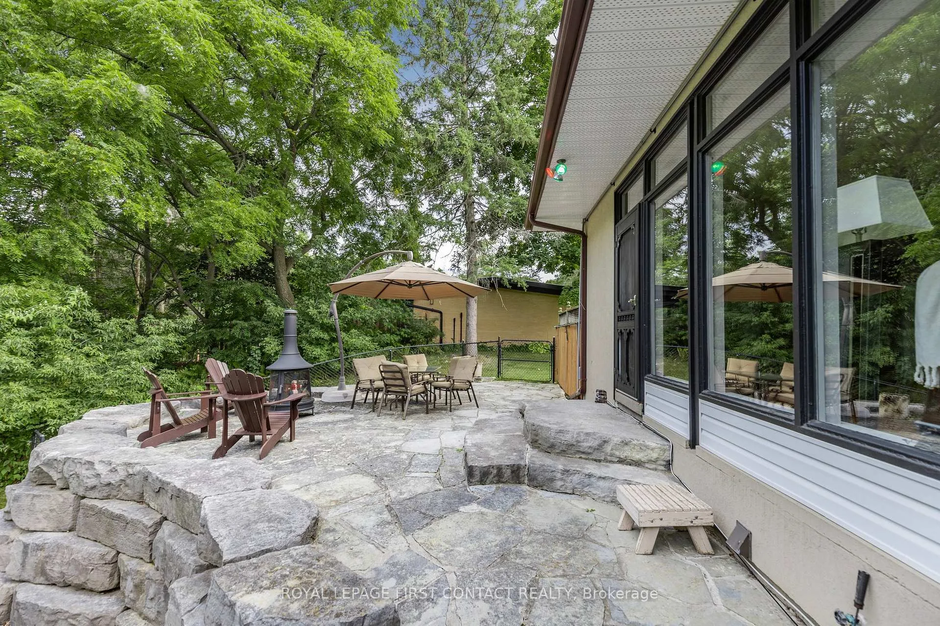 Photo 38 of 4 Brookdale Drive, Barrie, Sunnidale — HOMEH