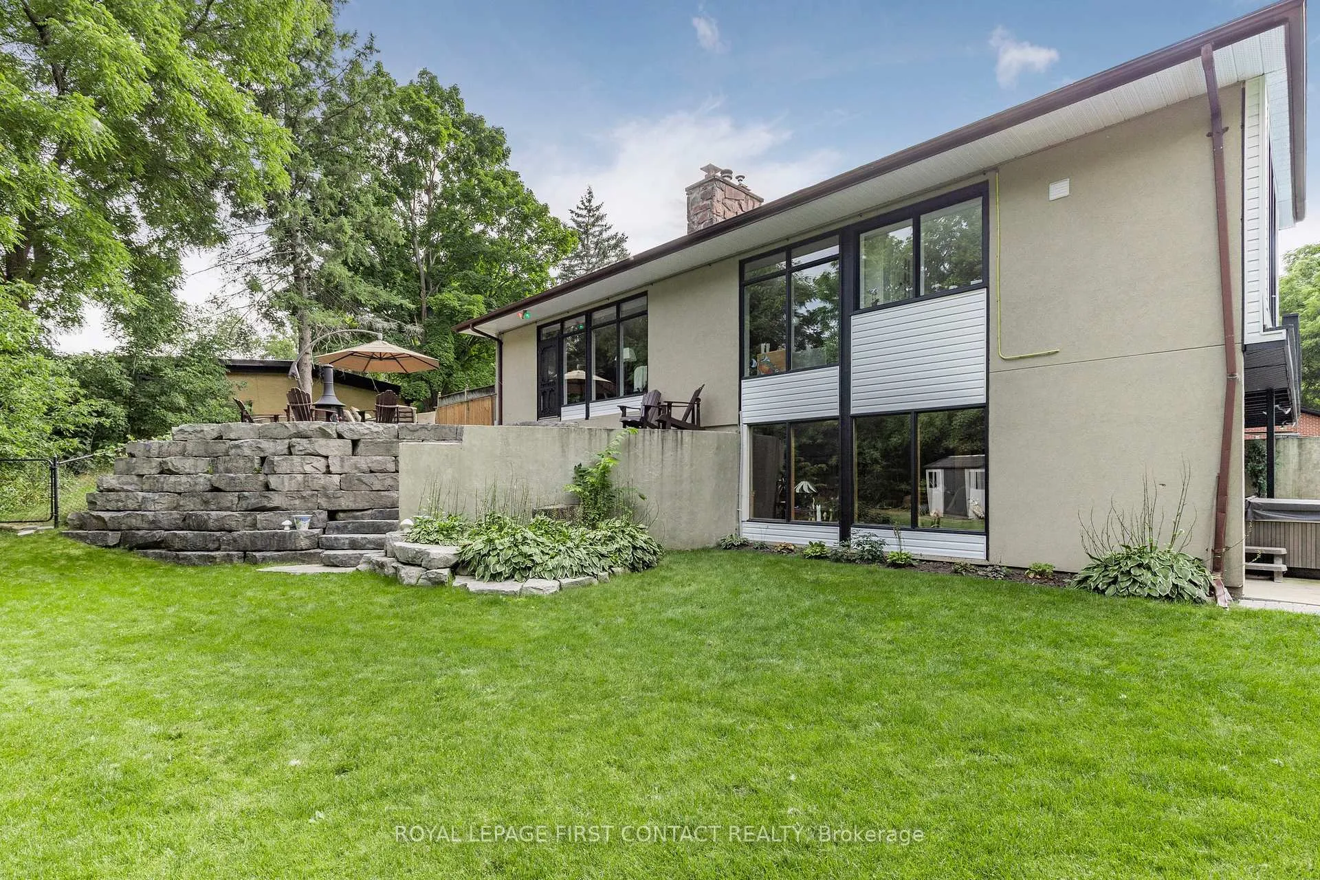 Photo 40 of 4 Brookdale Drive, Barrie, Sunnidale — HOMEH