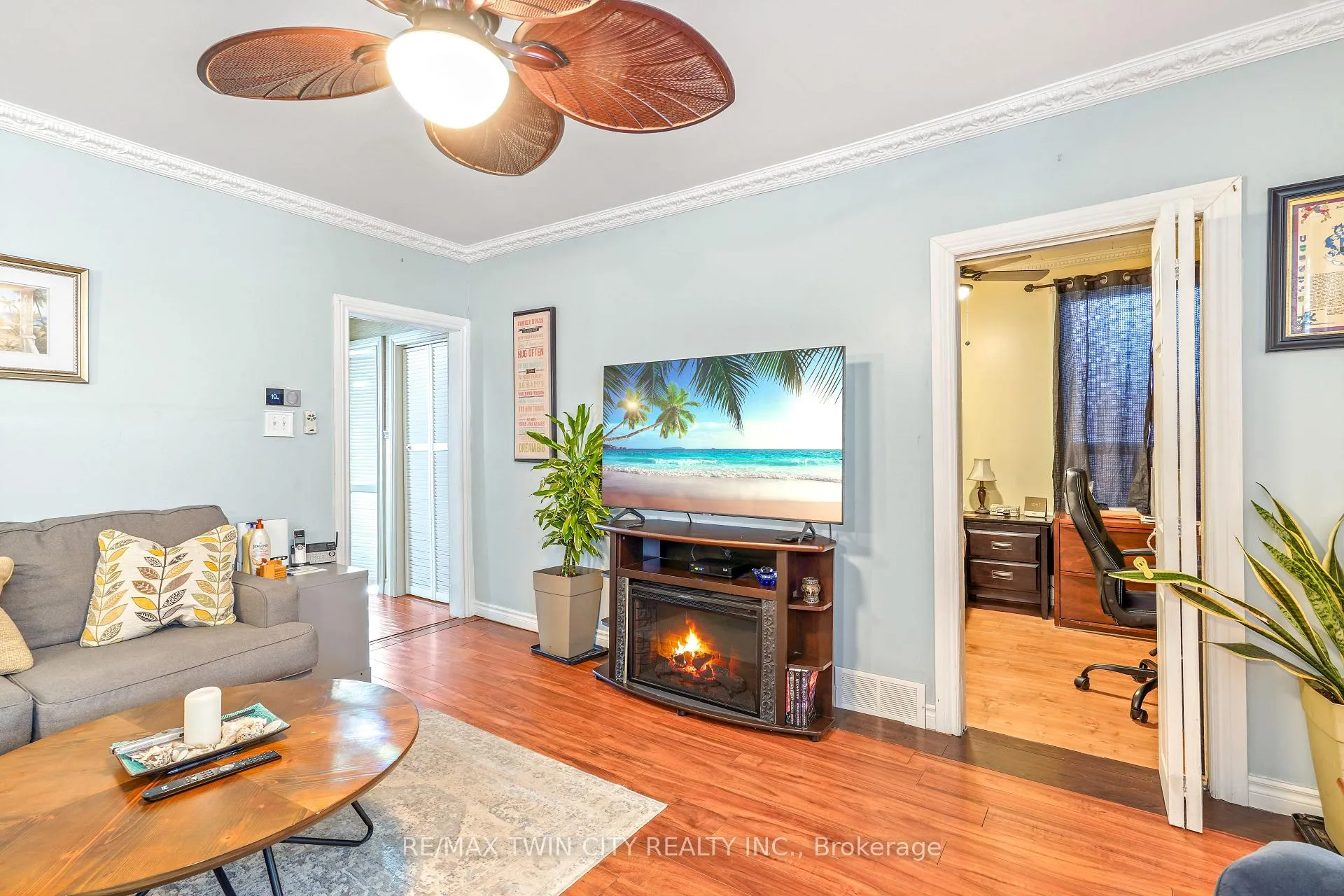 Photo 8 of 59 East Bend Avenue N, Hamilton, Crown Point — HOMEH