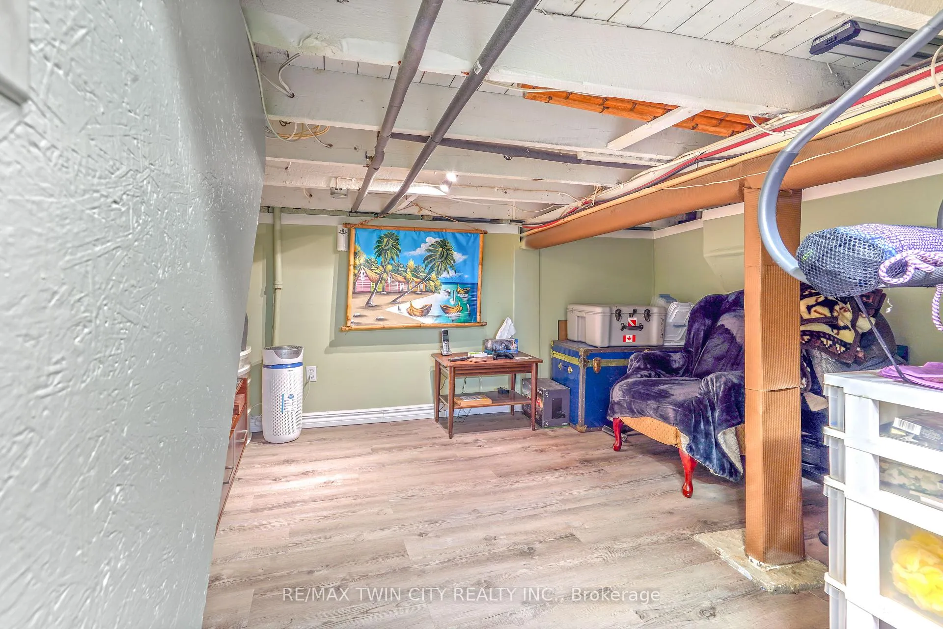 Photo 21 of 59 East Bend Avenue N, Hamilton, Crown Point — HOMEH