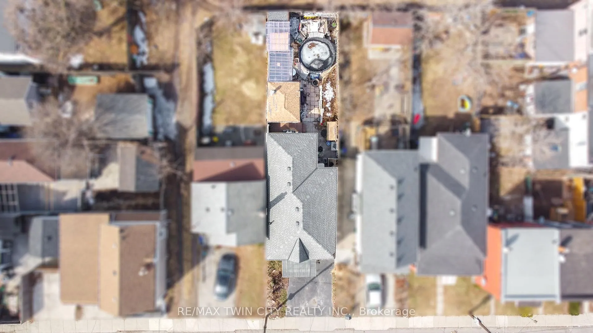 Photo 33 of 59 East Bend Avenue N, Hamilton, Crown Point — HOMEH