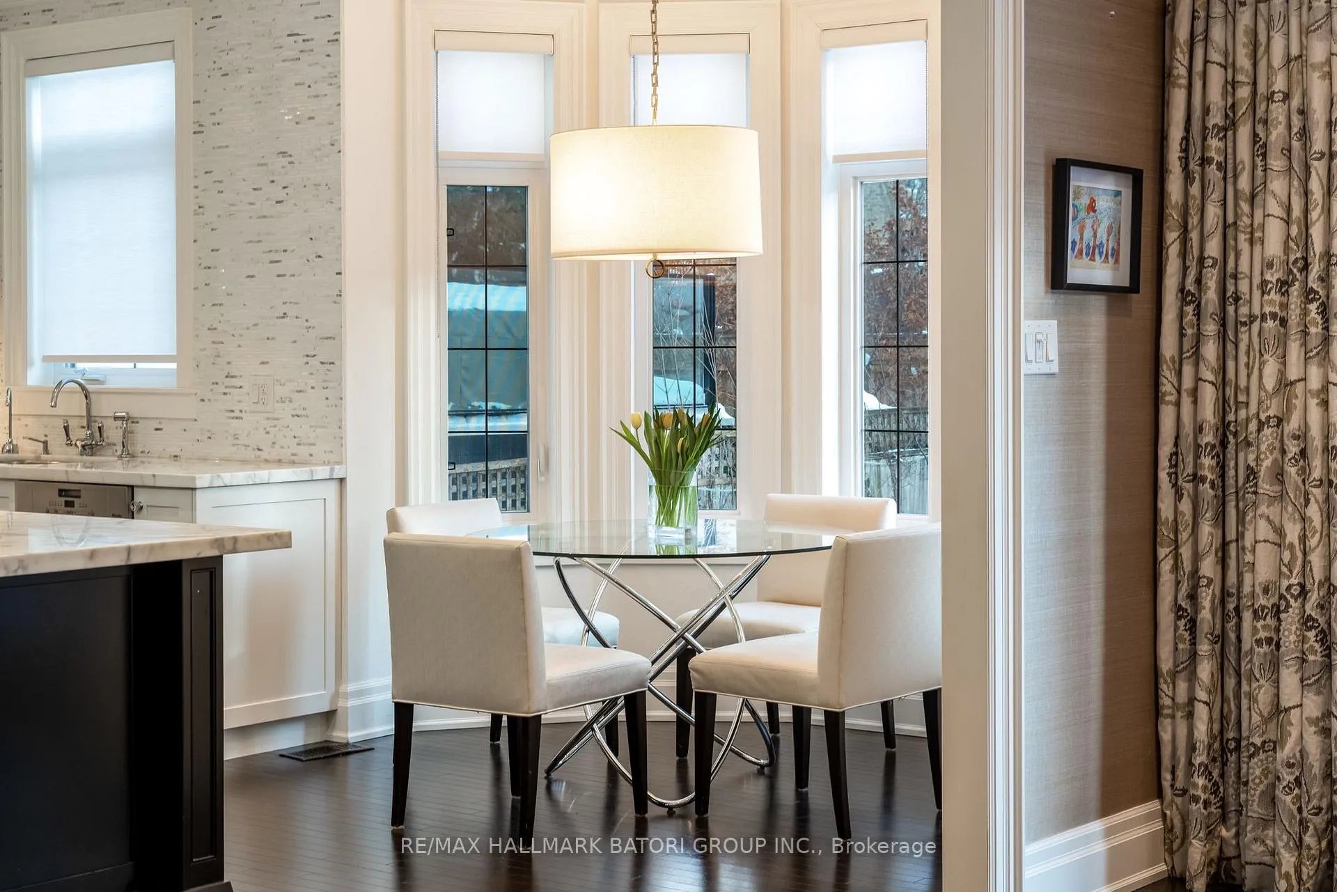 Photo 5 of 543 St Clements Avenue, Toronto, Forest Hill North — HOMEH