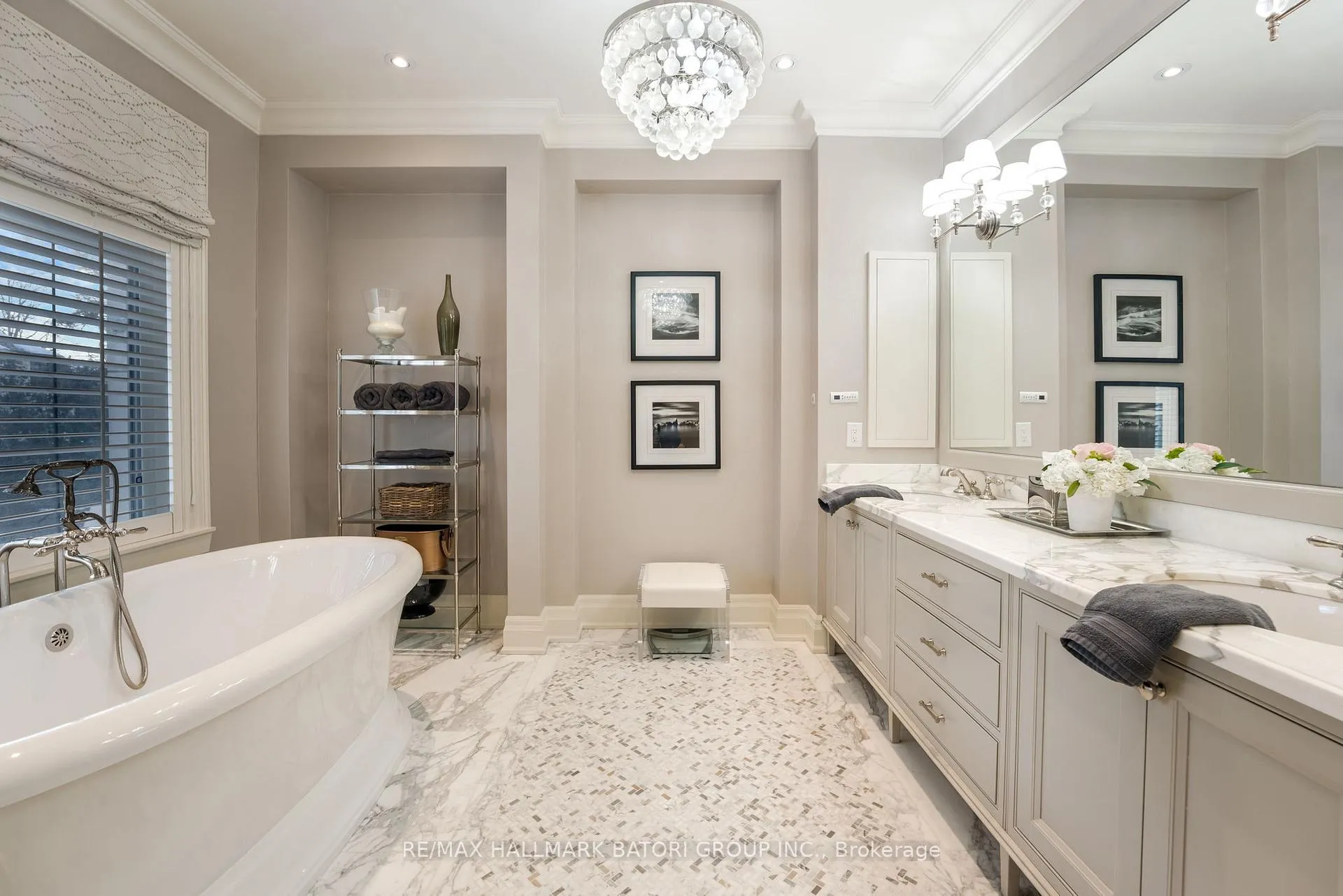 Photo 15 of 543 St Clements Avenue, Toronto, Forest Hill North — HOMEH