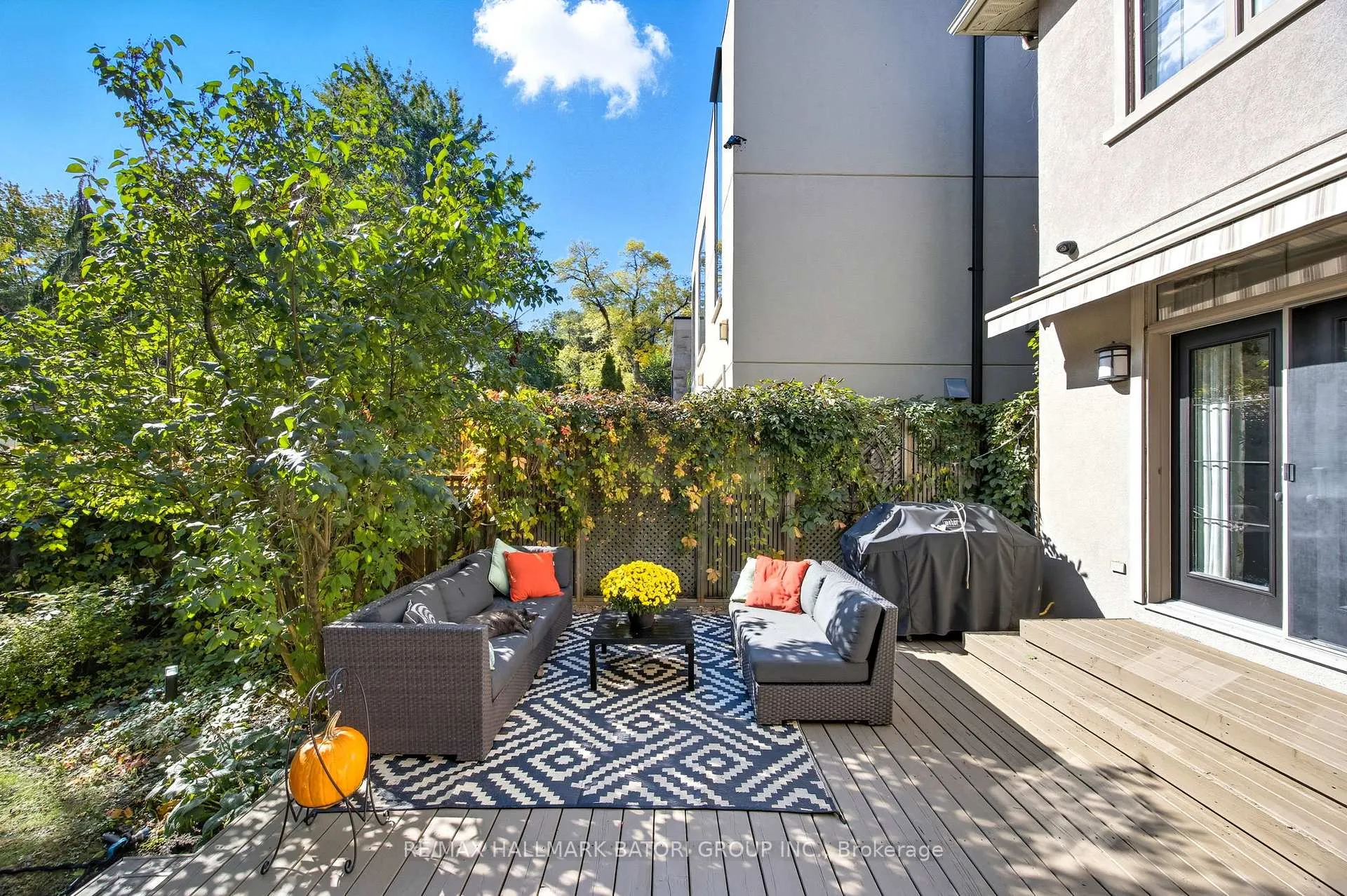 Photo 25 of 543 St Clements Avenue, Toronto, Forest Hill North — HOMEH