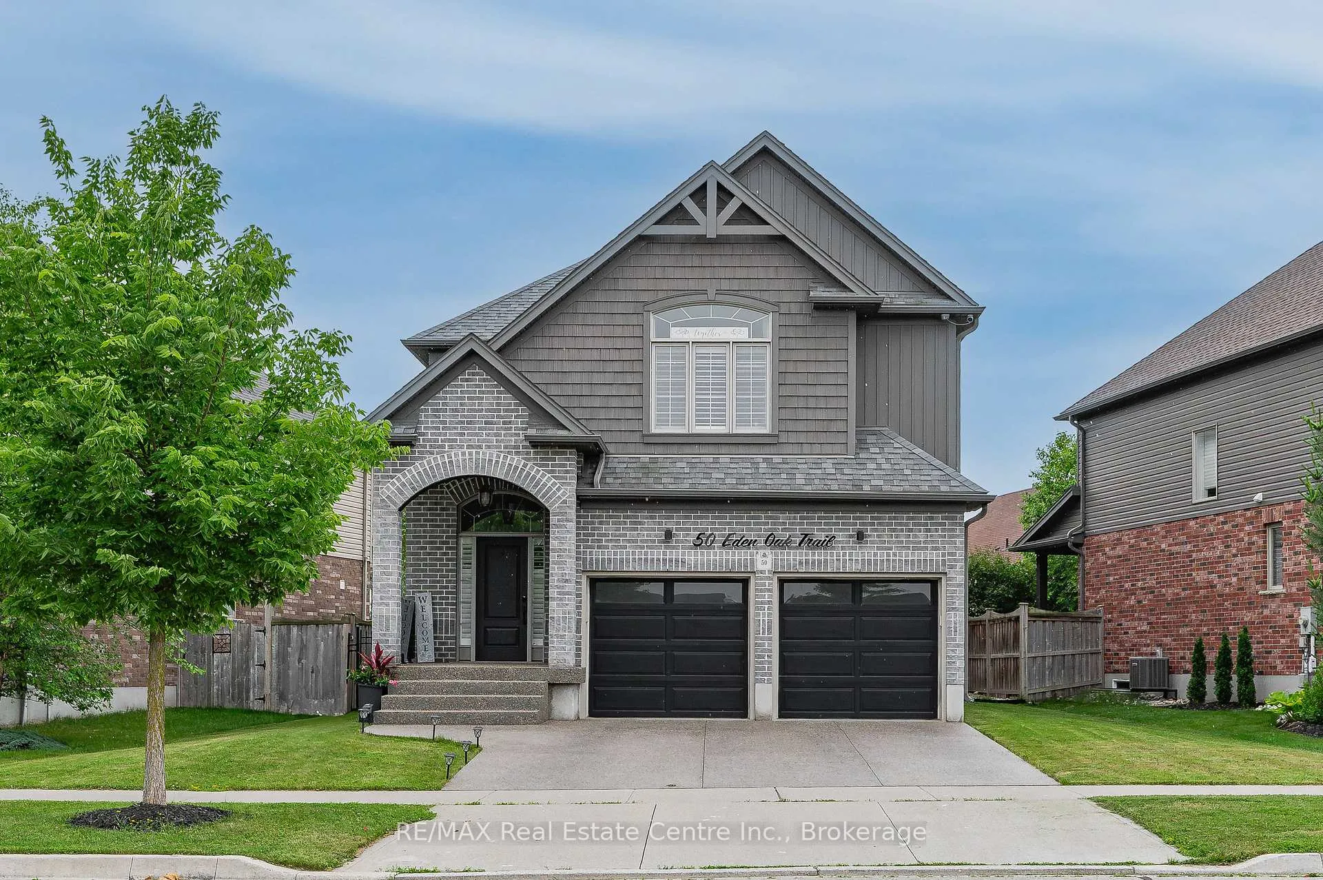 Photo 1 of 50 Eden Oak Trail, Kitchener — HOMEH