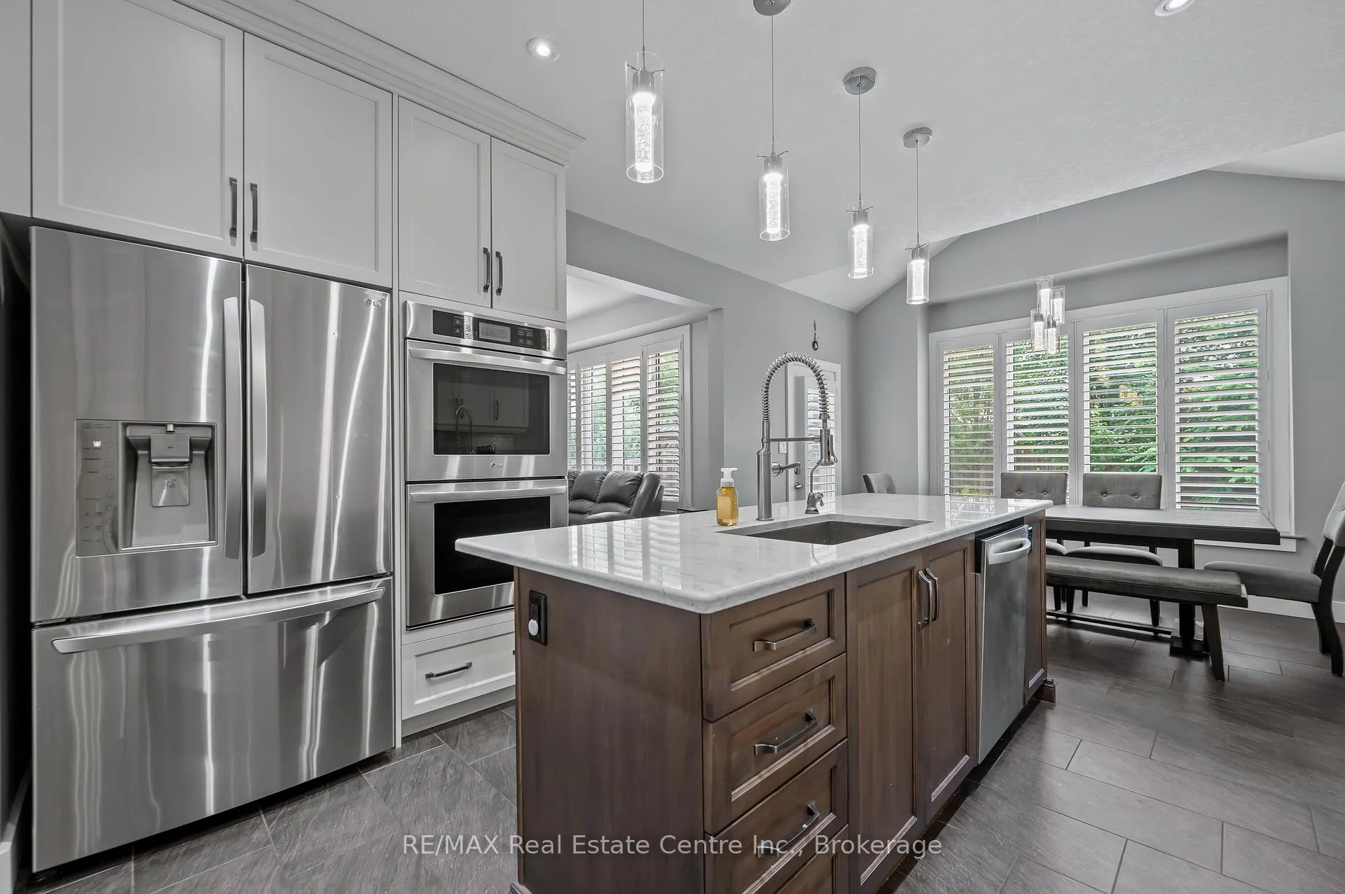 Photo 12 of 50 Eden Oak Trail, Kitchener — HOMEH