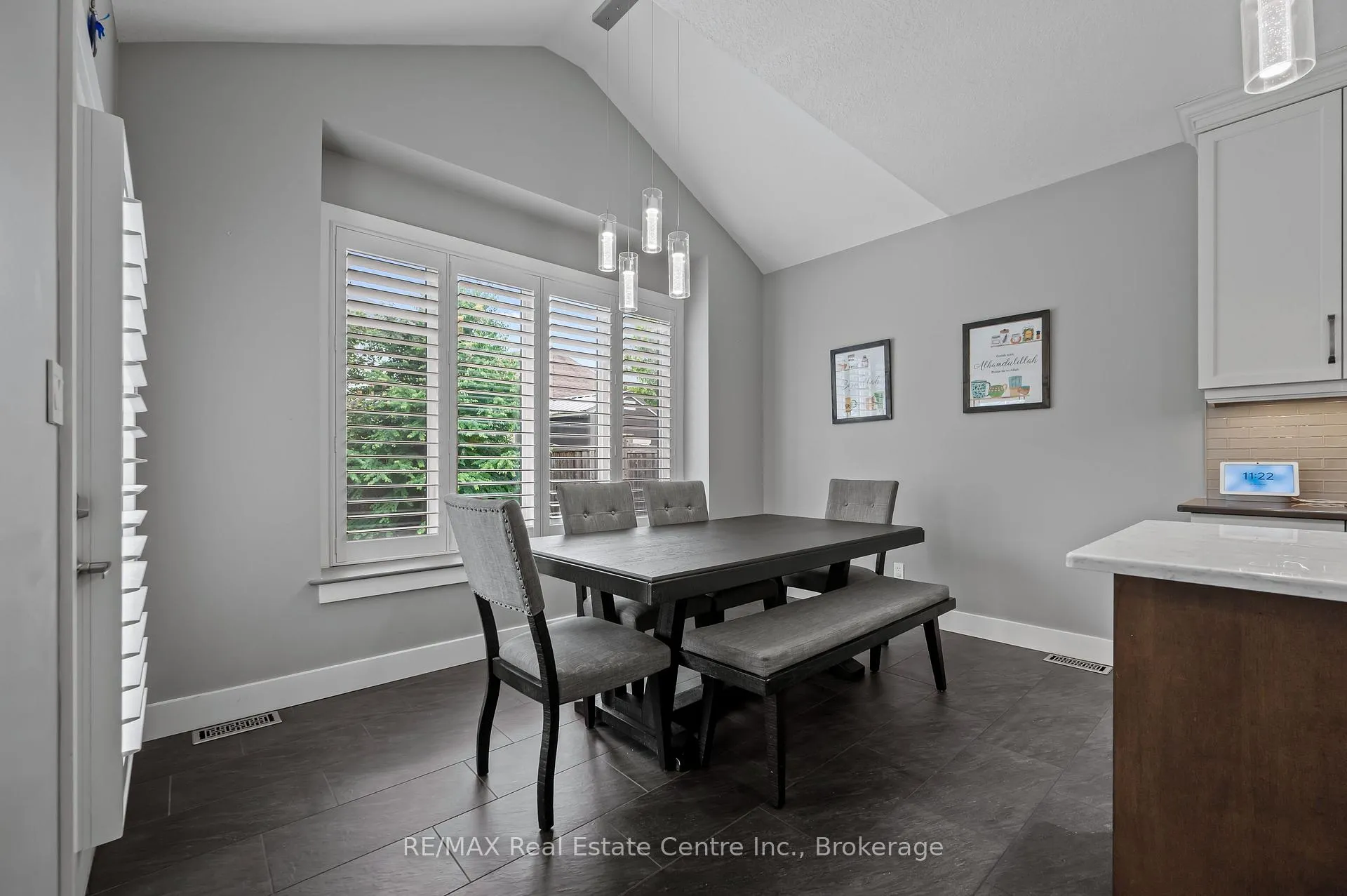 Photo 14 of 50 Eden Oak Trail, Kitchener — HOMEH
