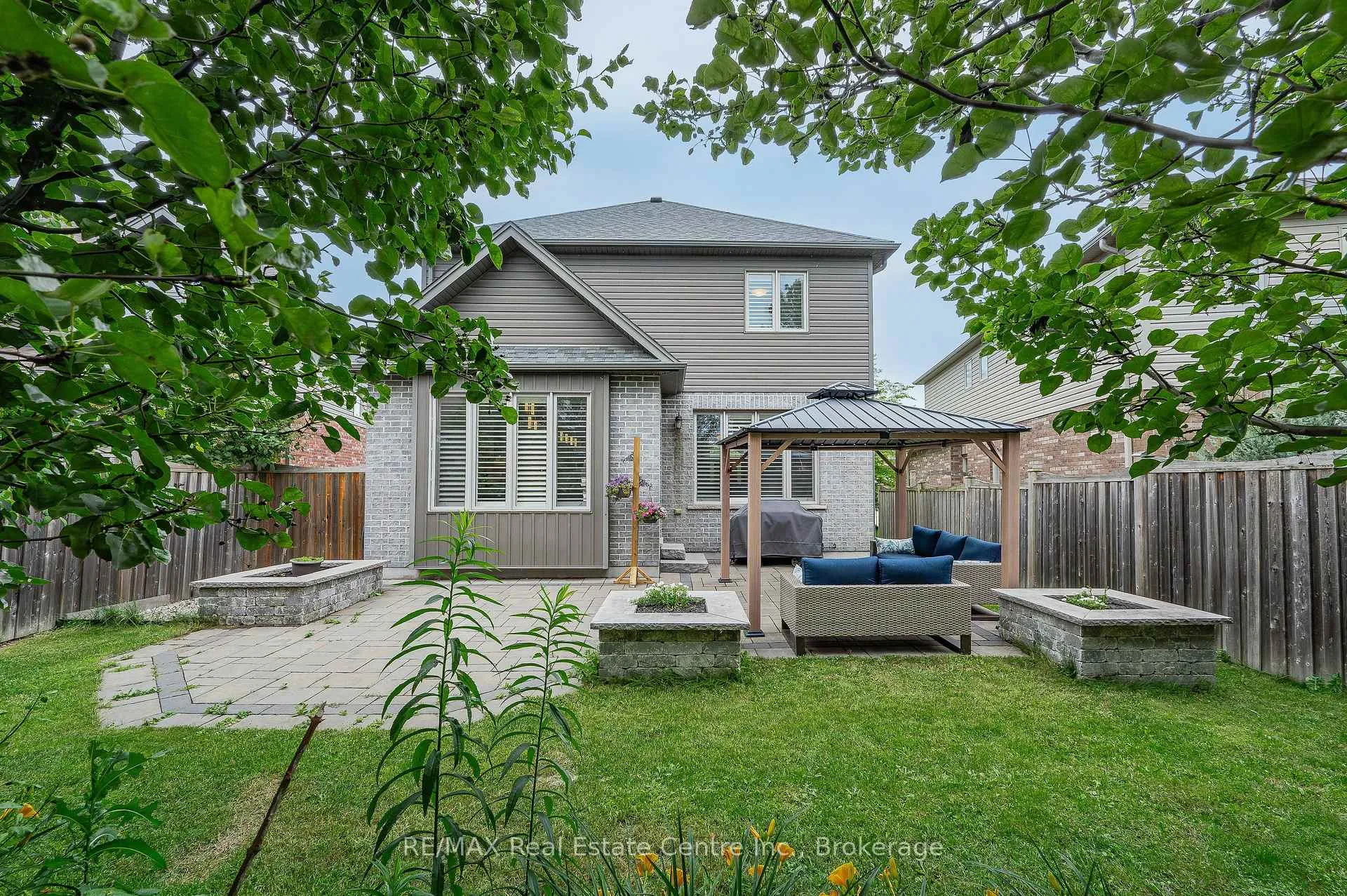Photo 43 of 50 Eden Oak Trail, Kitchener — HOMEH