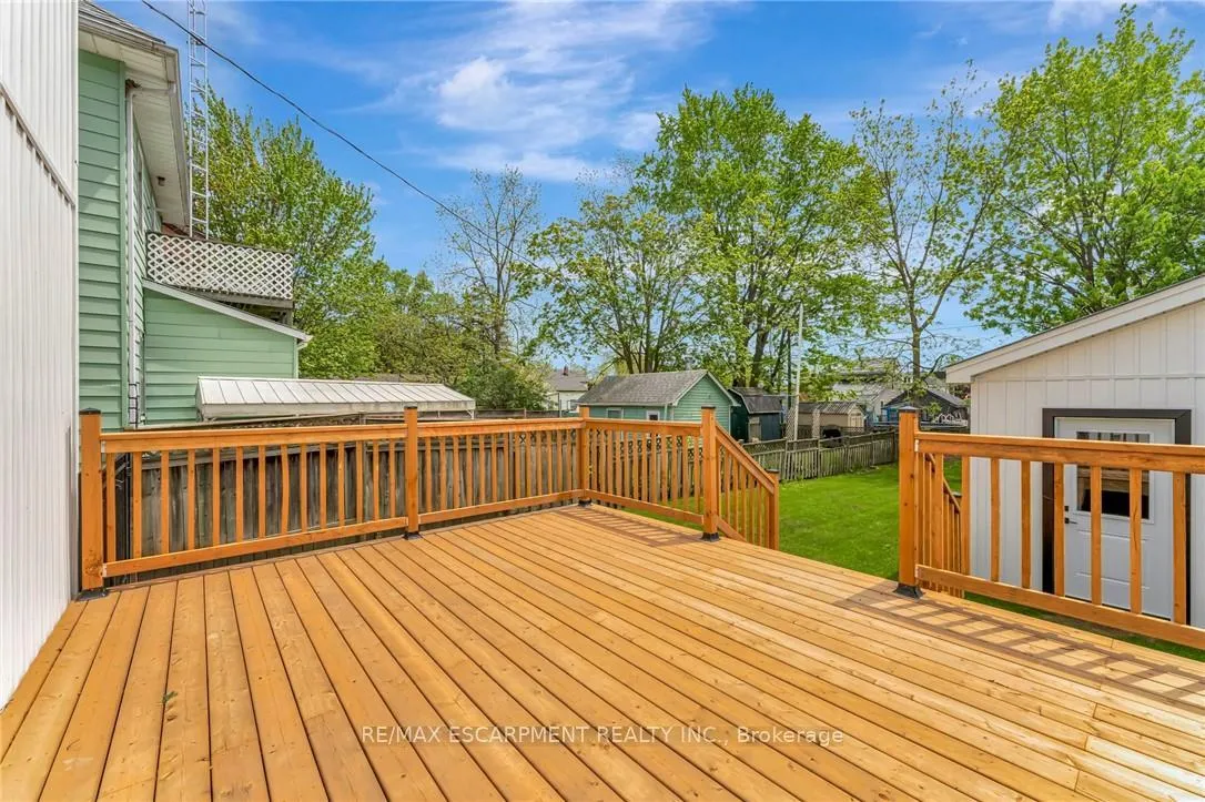 Photo 24 of 430 Alder Street E, Haldimand, Dunnville — HOMEH