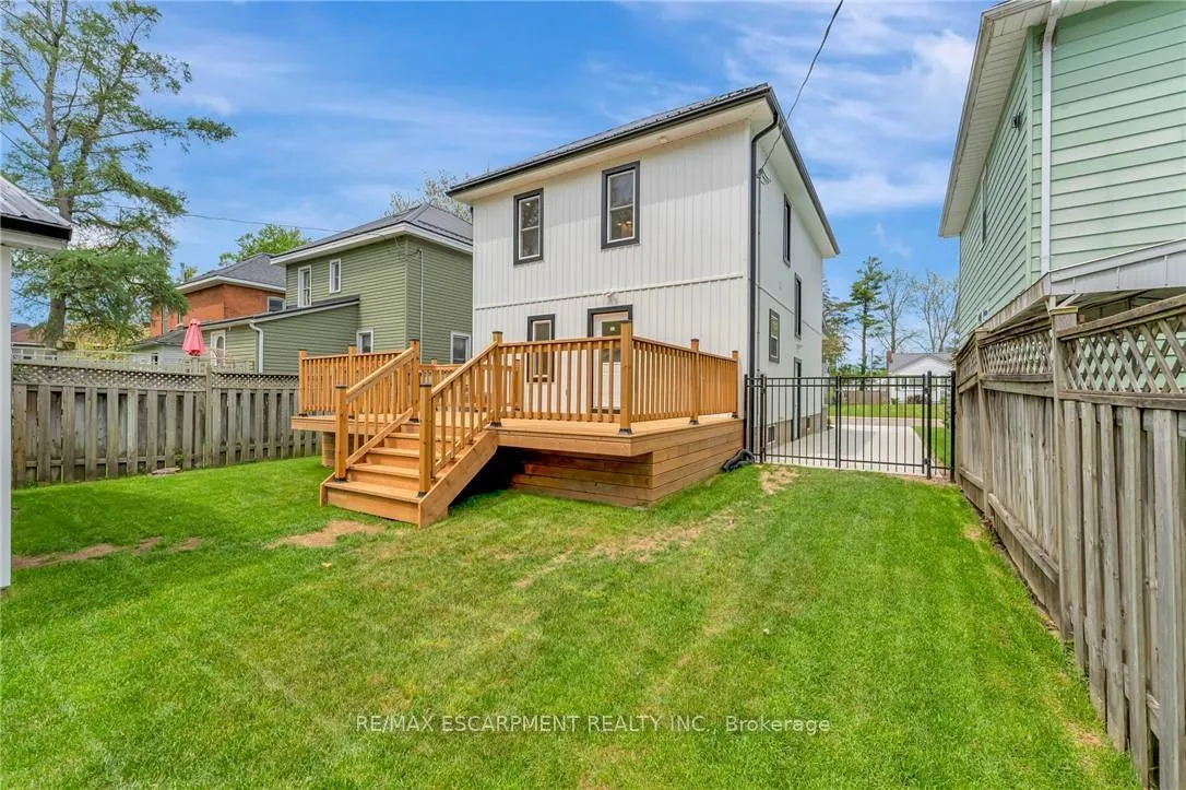 Photo 28 of 430 Alder Street E, Haldimand, Dunnville — HOMEH