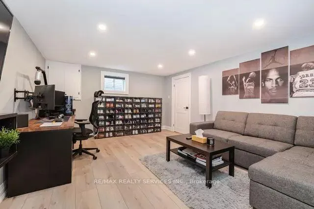 Photo 28 of 4 Pacer Court, Brampton, Brampton South — HOMEH