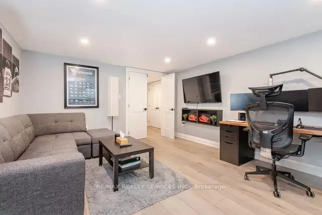 Photo 29 of 4 Pacer Court, Brampton, Brampton South — HOMEH
