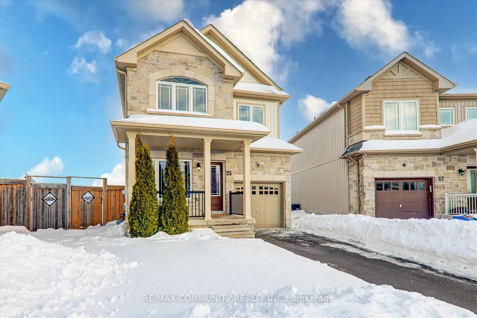 Photo 3 of 25 Mantz Crescent, Whitby, Taunton North — HOMEH