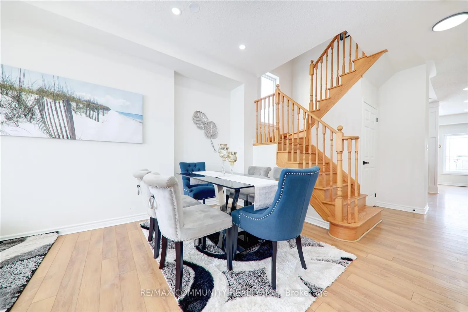 Photo 8 of 25 Mantz Crescent, Whitby, Taunton North — HOMEH