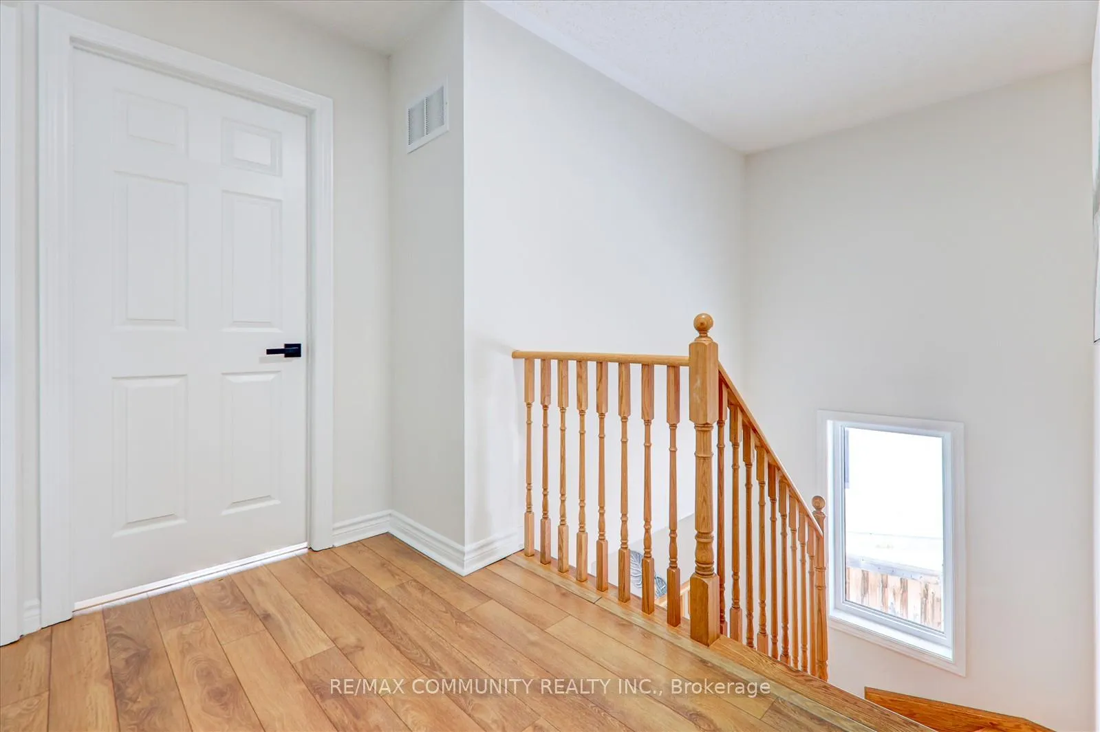 Photo 19 of 25 Mantz Crescent, Whitby, Taunton North — HOMEH