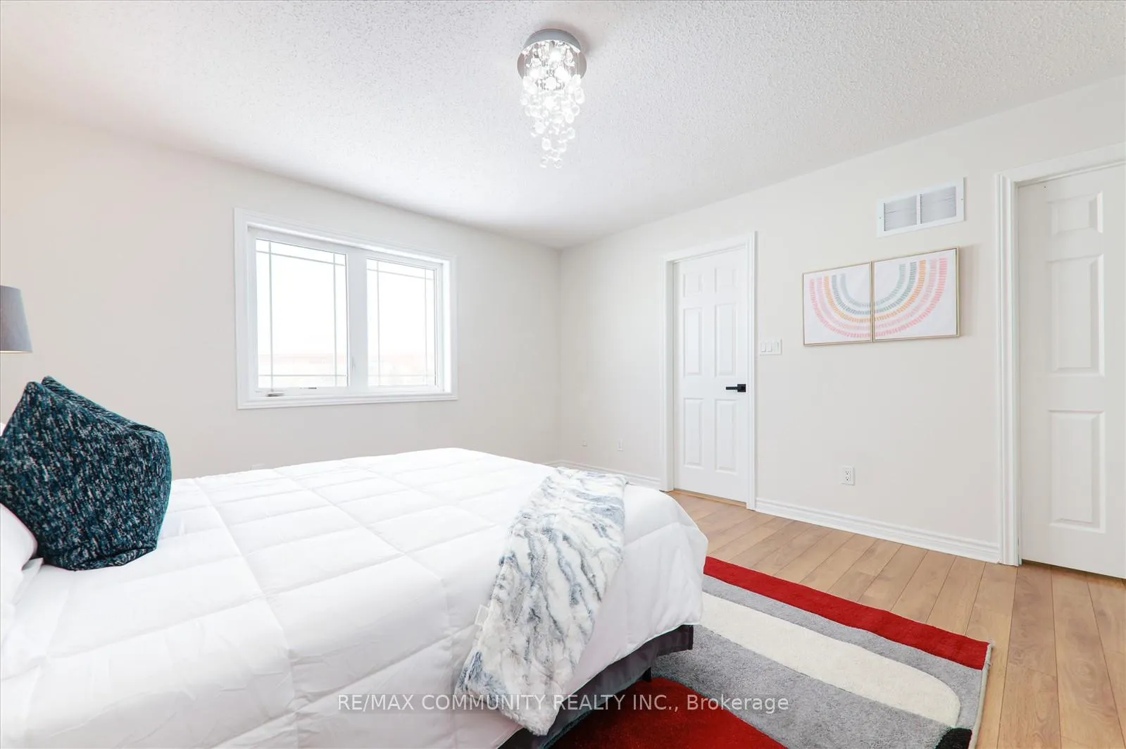 Photo 21 of 25 Mantz Crescent, Whitby, Taunton North — HOMEH