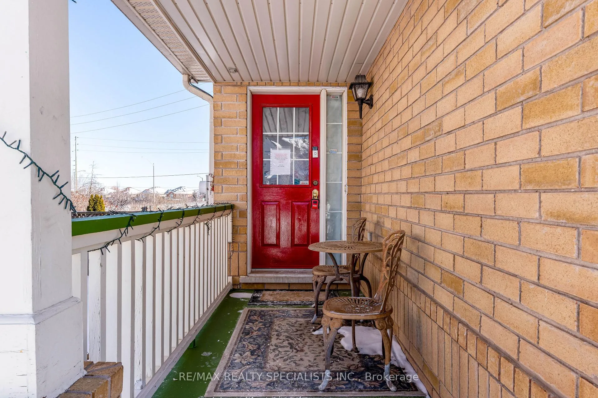 Photo 3 of 18 Sherbo Crescent, Brampton, Fletcher's Meadow — HOMEH