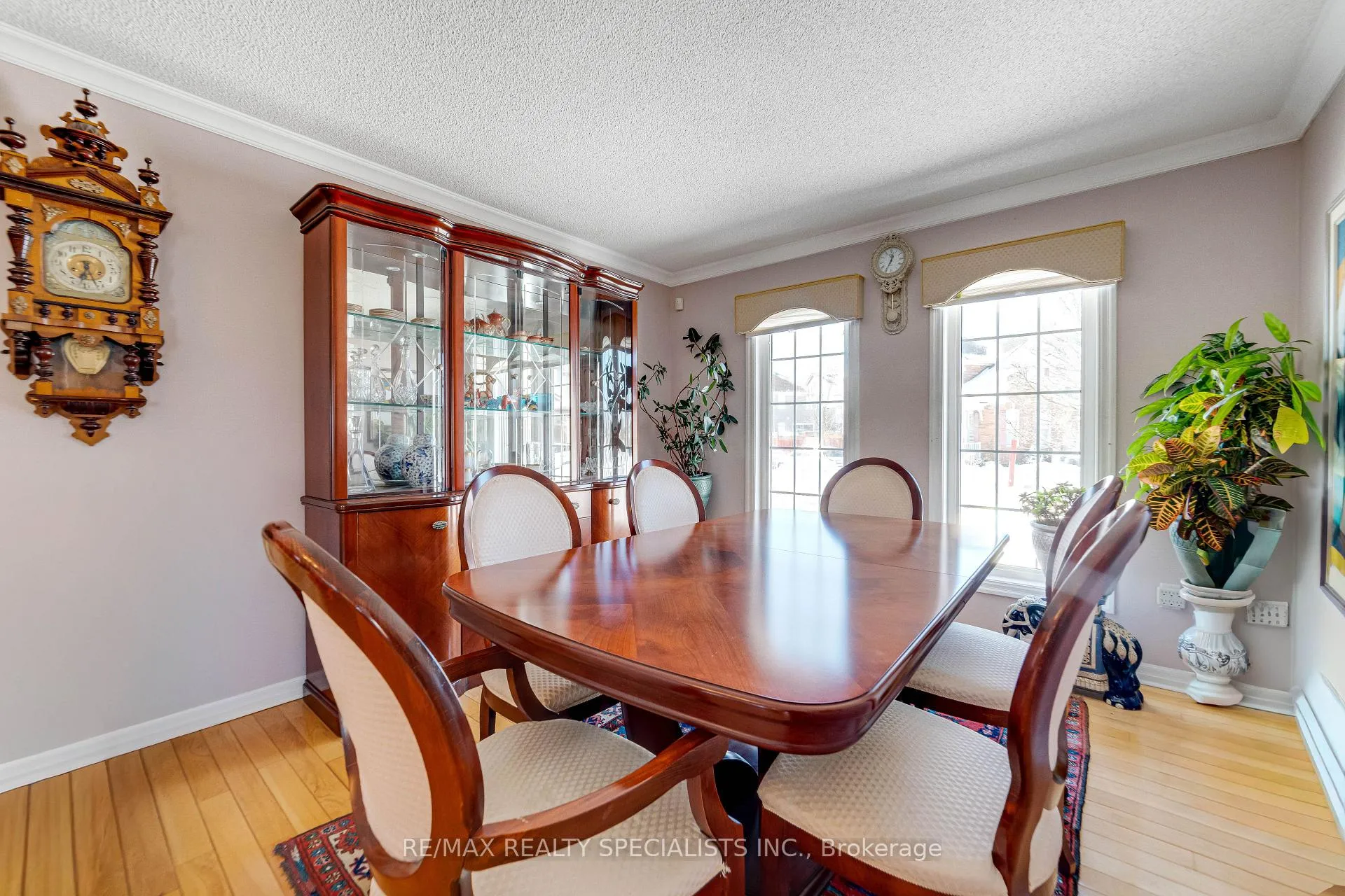 Photo 9 of 18 Sherbo Crescent, Brampton, Fletcher's Meadow — HOMEH