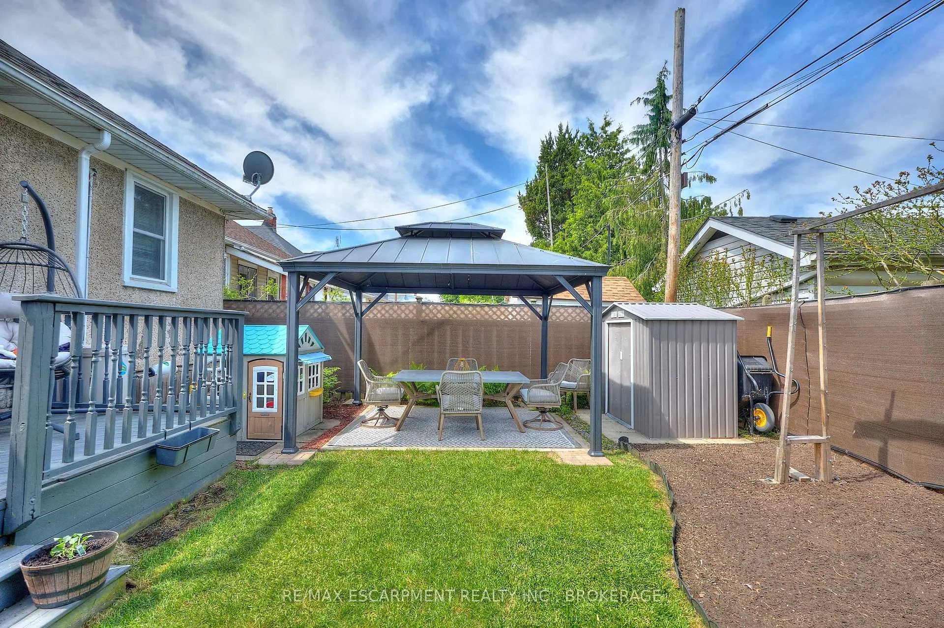 Photo 23 of 47 Lowell Avenue, St. Catharines, Downtown — HOMEH