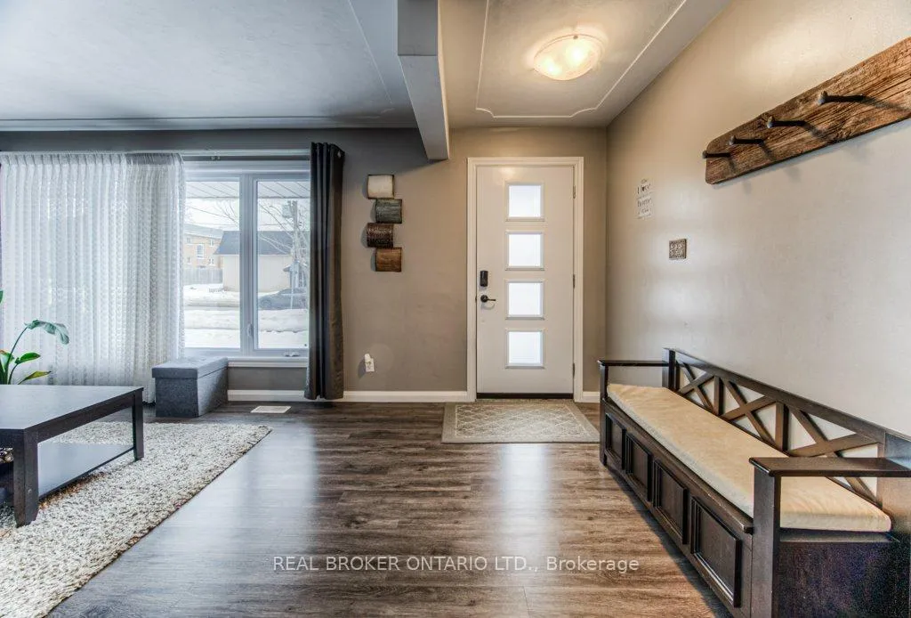 Photo 5 of 12 Snyder Avenue N, Woolwich — HOMEH