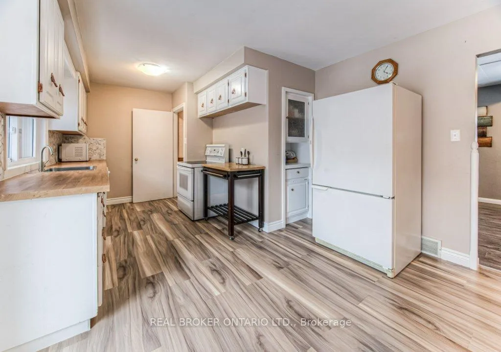 Photo 12 of 12 Snyder Avenue N, Woolwich — HOMEH