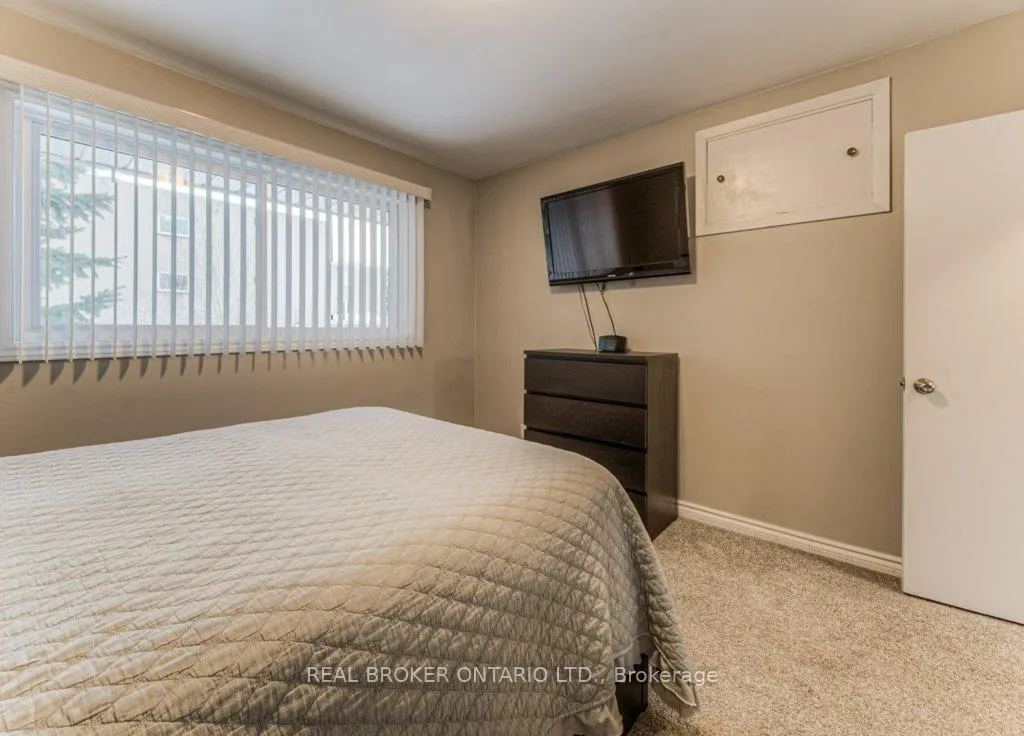 Photo 17 of 12 Snyder Avenue N, Woolwich — HOMEH