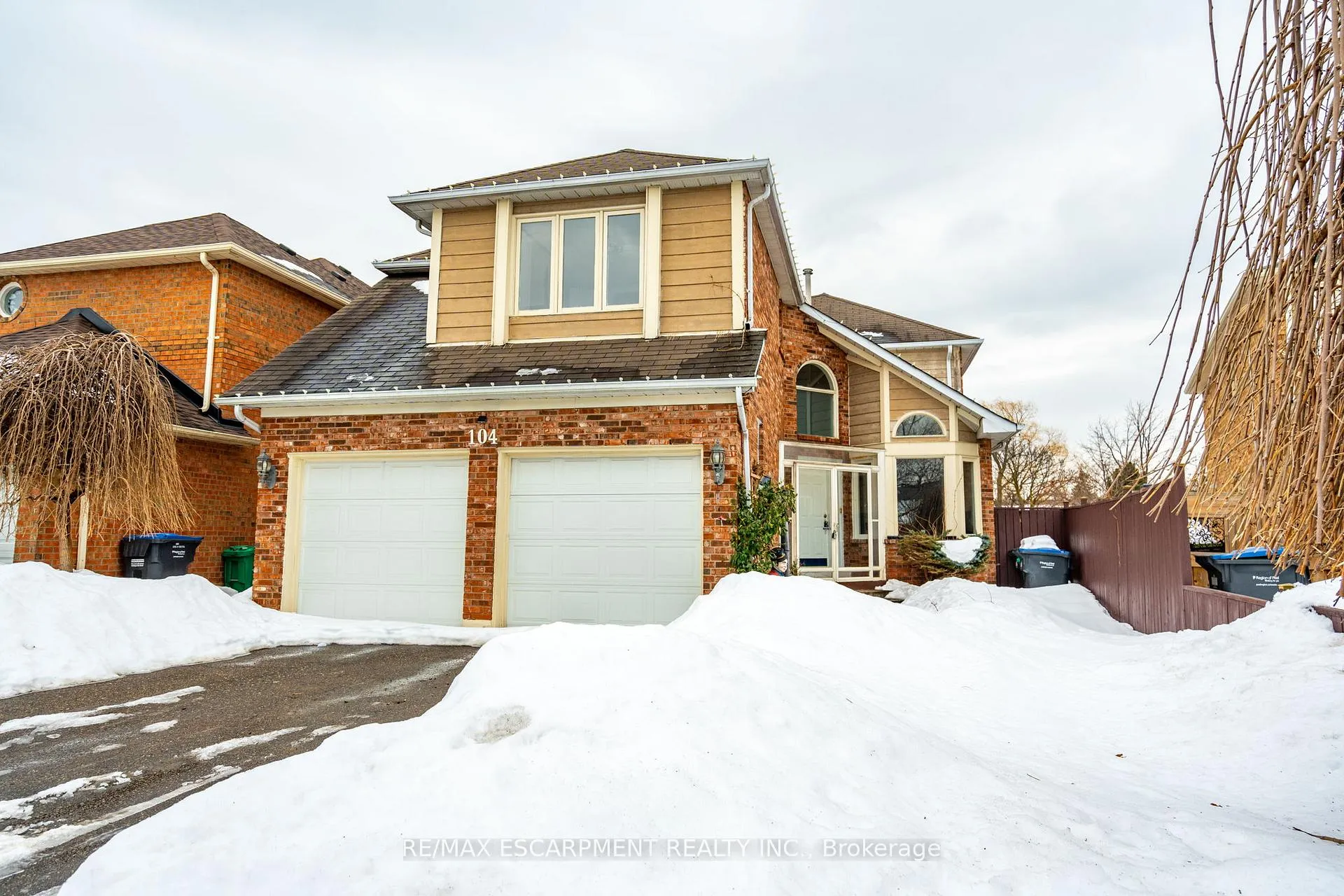 Photo 1 of 104 Lord Simcoe Drive, Brampton, Westgate — HOMEH