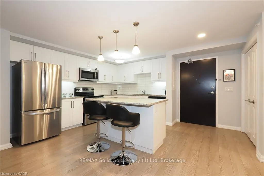 Photo 13 of Unit 305, 778 Laurelwood Drive, Waterloo — HOMEH