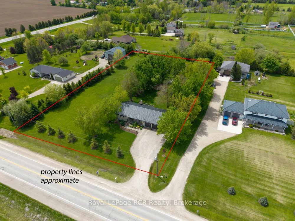 Photo 2 of 8008 Wellington Road 7, Mapleton, Rural Mapleton — HOMEH