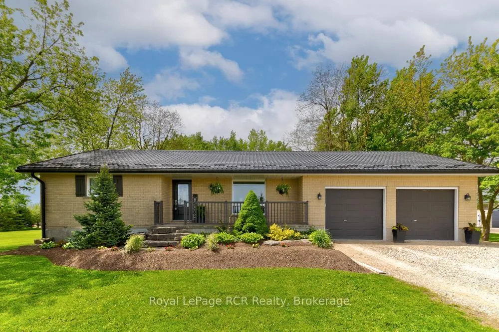 Photo 3 of 8008 Wellington Road 7, Mapleton, Rural Mapleton — HOMEH