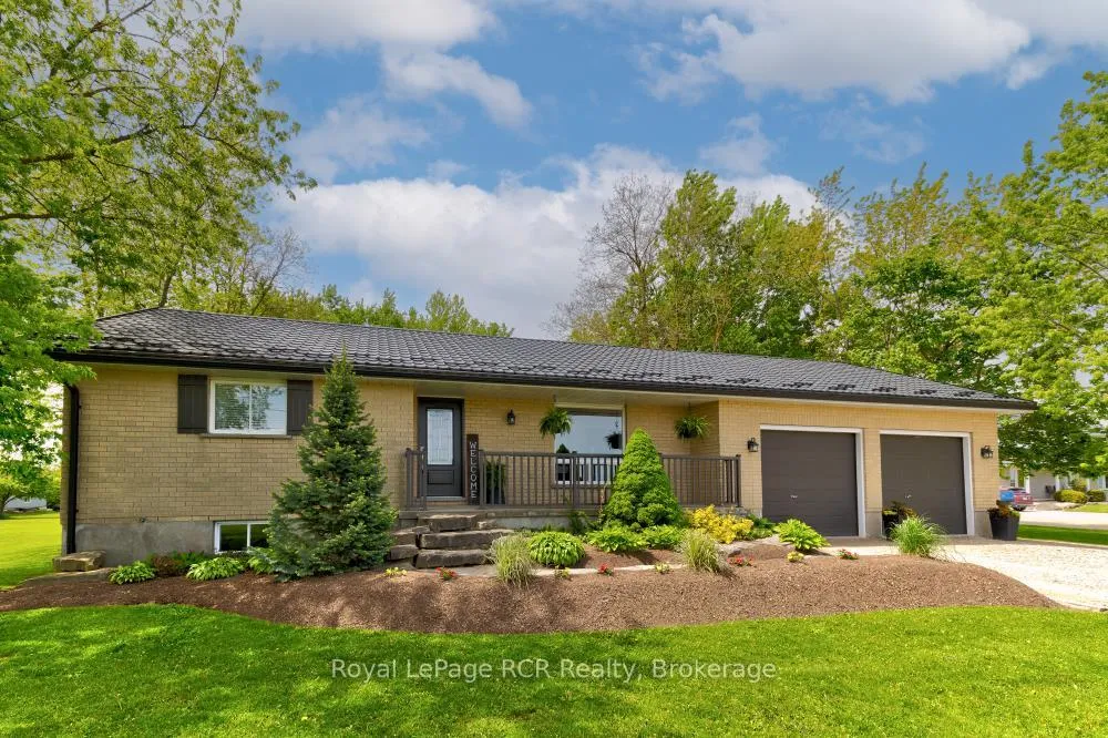 Photo 7 of 8008 Wellington Road 7, Mapleton, Rural Mapleton — HOMEH