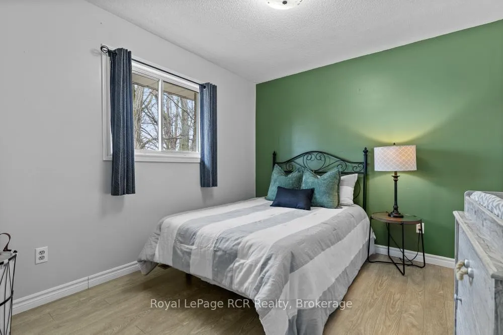 Photo 28 of 8008 Wellington Road 7, Mapleton, Rural Mapleton — HOMEH