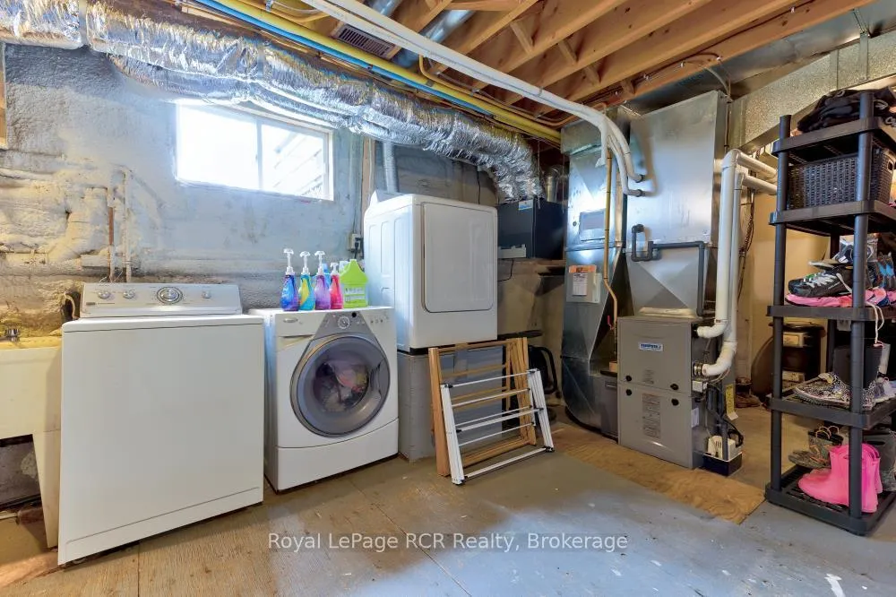 Photo 40 of 8008 Wellington Road 7, Mapleton, Rural Mapleton — HOMEH
