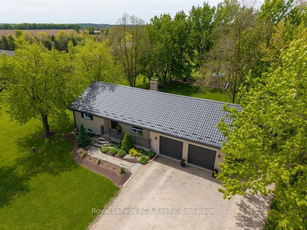 Photo 41 of 8008 Wellington Road 7, Mapleton, Rural Mapleton — HOMEH