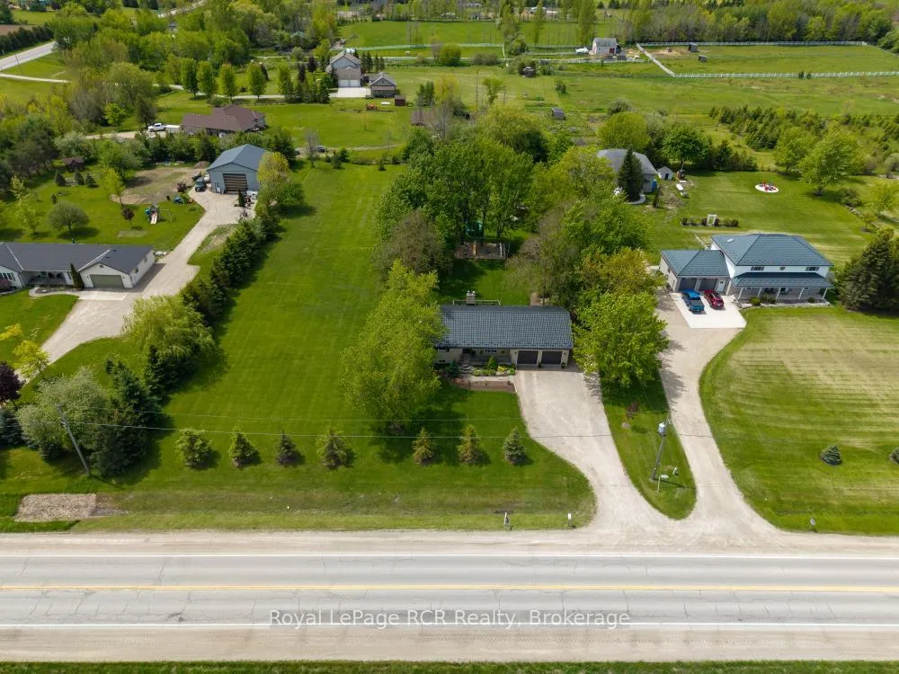 Photo 42 of 8008 Wellington Road 7, Mapleton, Rural Mapleton — HOMEH