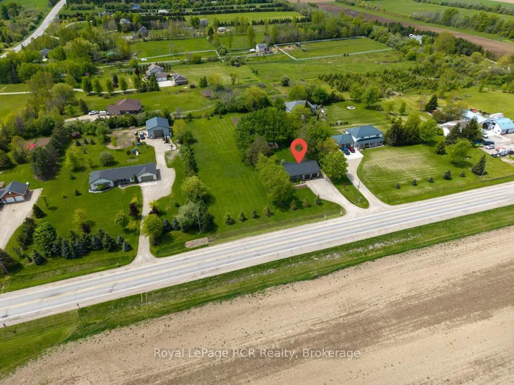 Photo 43 of 8008 Wellington Road 7, Mapleton, Rural Mapleton — HOMEH