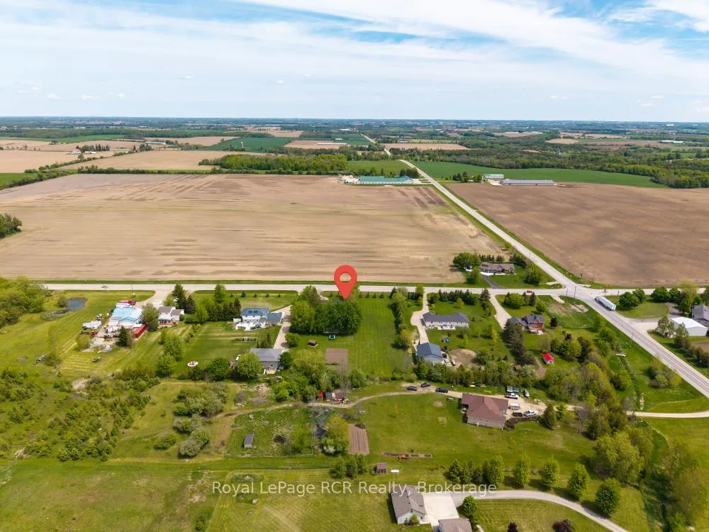 Photo 47 of 8008 Wellington Road 7, Mapleton, Rural Mapleton — HOMEH