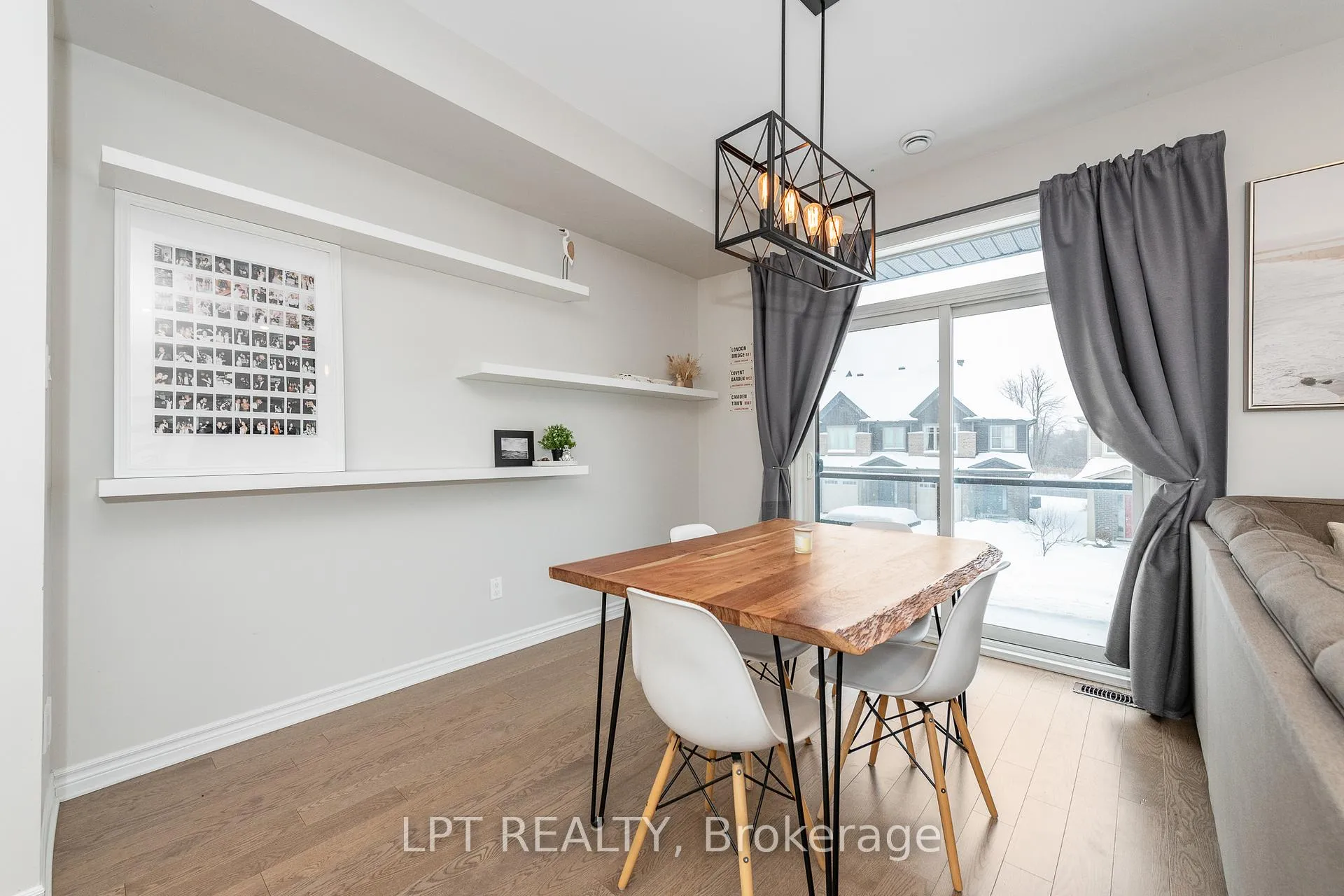 Photo 13 of 202 Hawkmere Way, Ottawa, Blossom Park/Kemp Park/Findlay Creek — HOMEH
