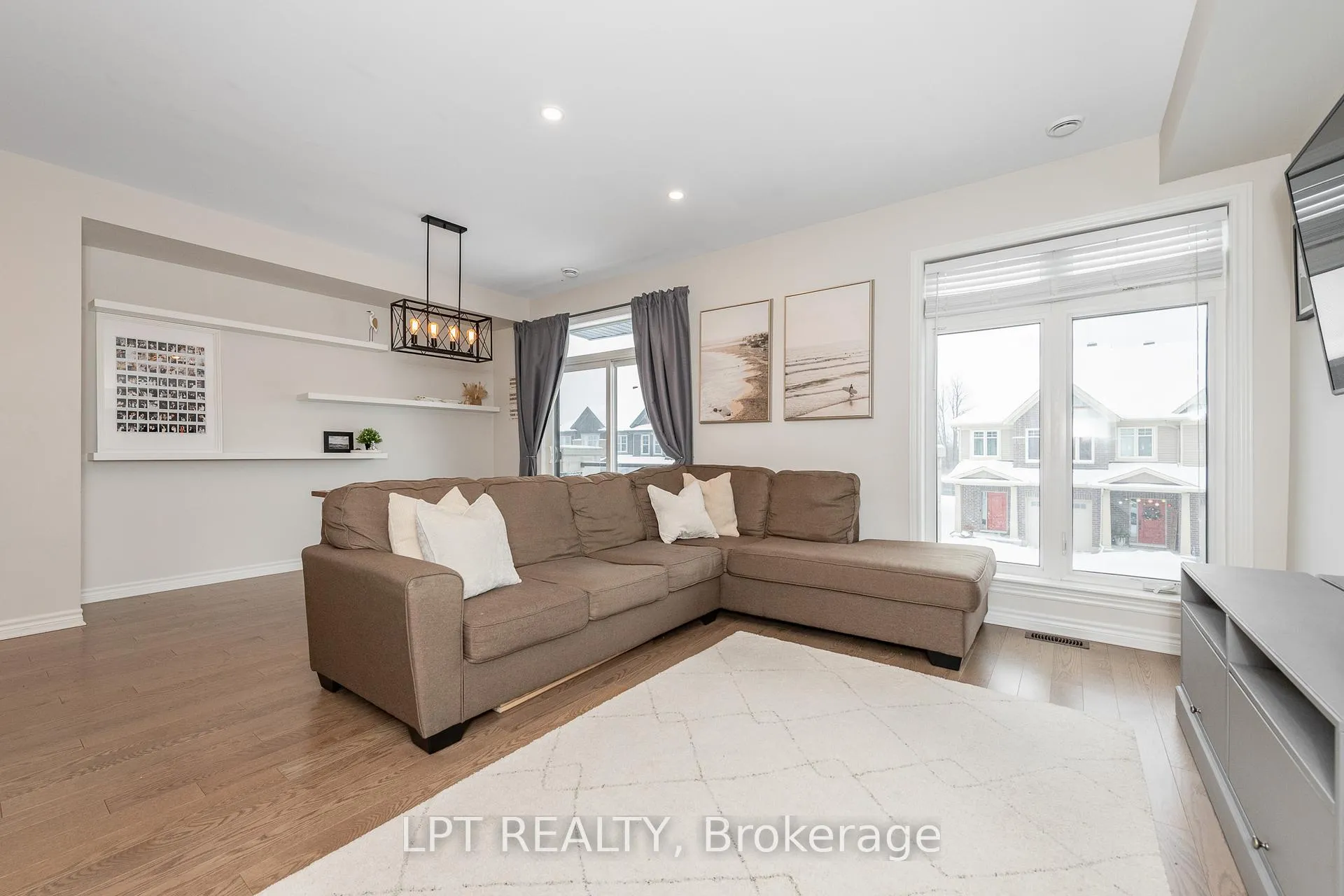Photo 16 of 202 Hawkmere Way, Ottawa, Blossom Park/Kemp Park/Findlay Creek — HOMEH