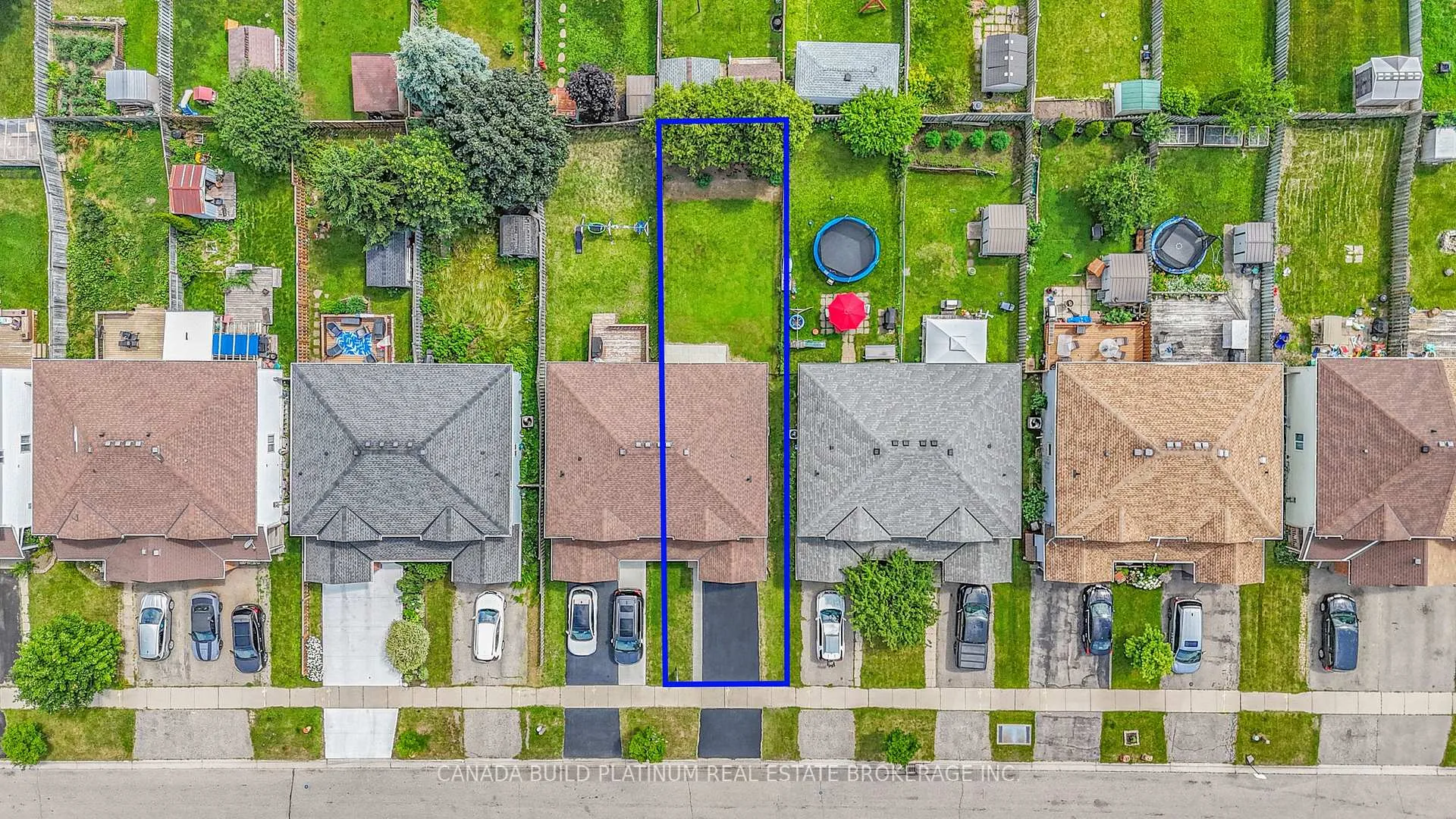 Photo 3 of 133 Highbrook Street, Kitchener — HOMEH