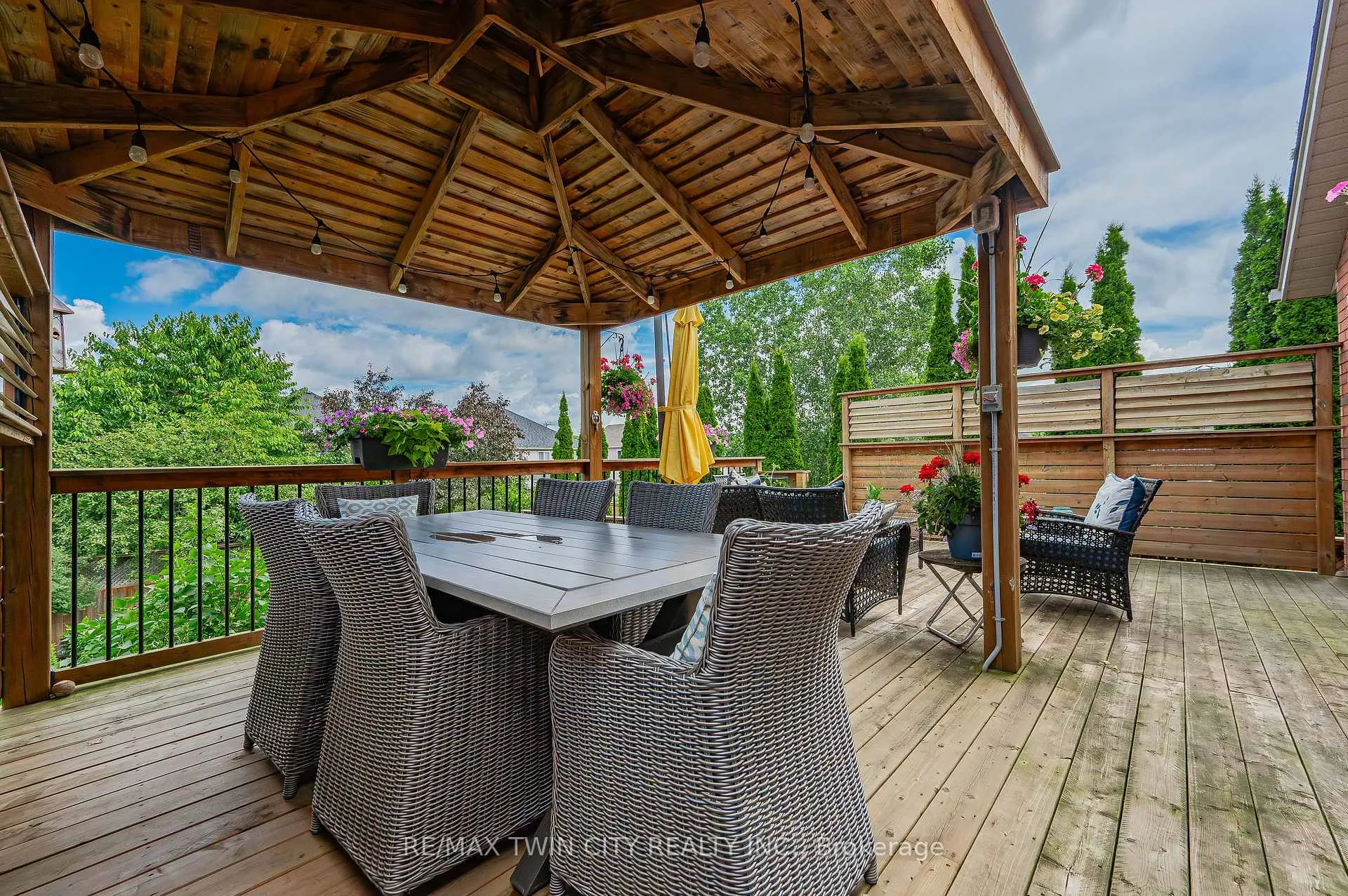 Photo 41 of 68 Steepleridge Street, Kitchener — HOMEH