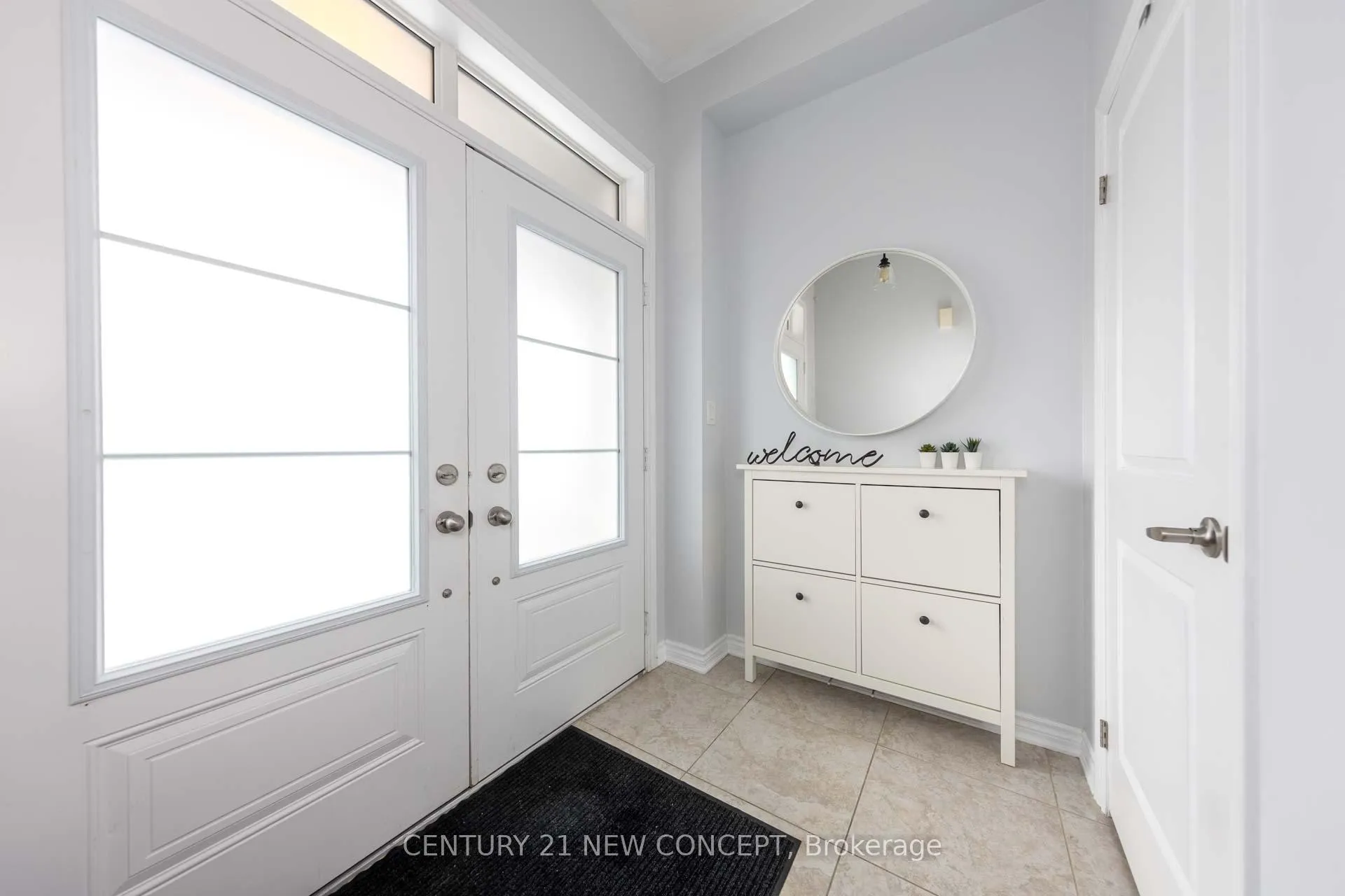 Photo 4 of 27 Vedette Way, Vaughan, Vellore Village — HOMEH