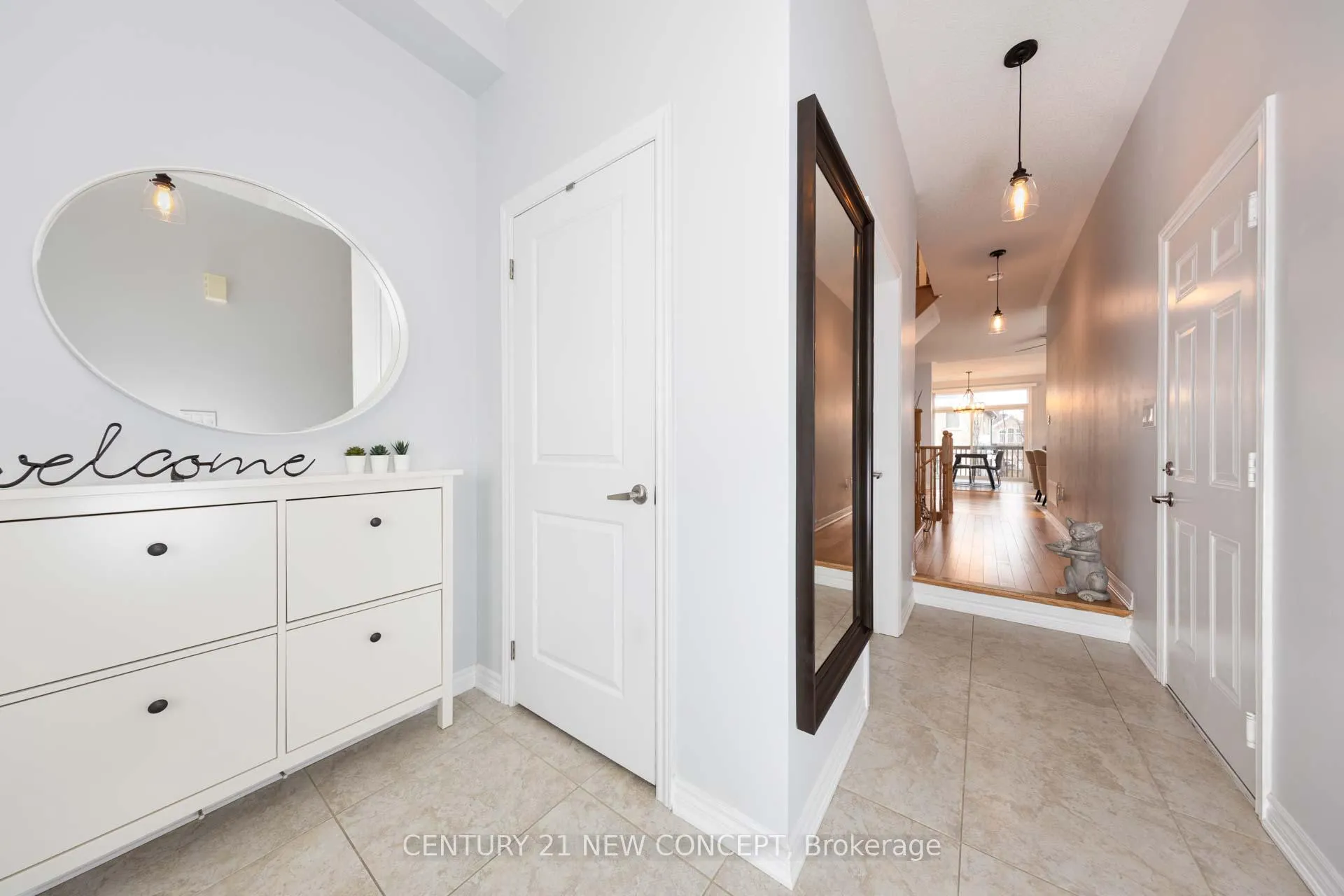 Photo 5 of 27 Vedette Way, Vaughan, Vellore Village — HOMEH