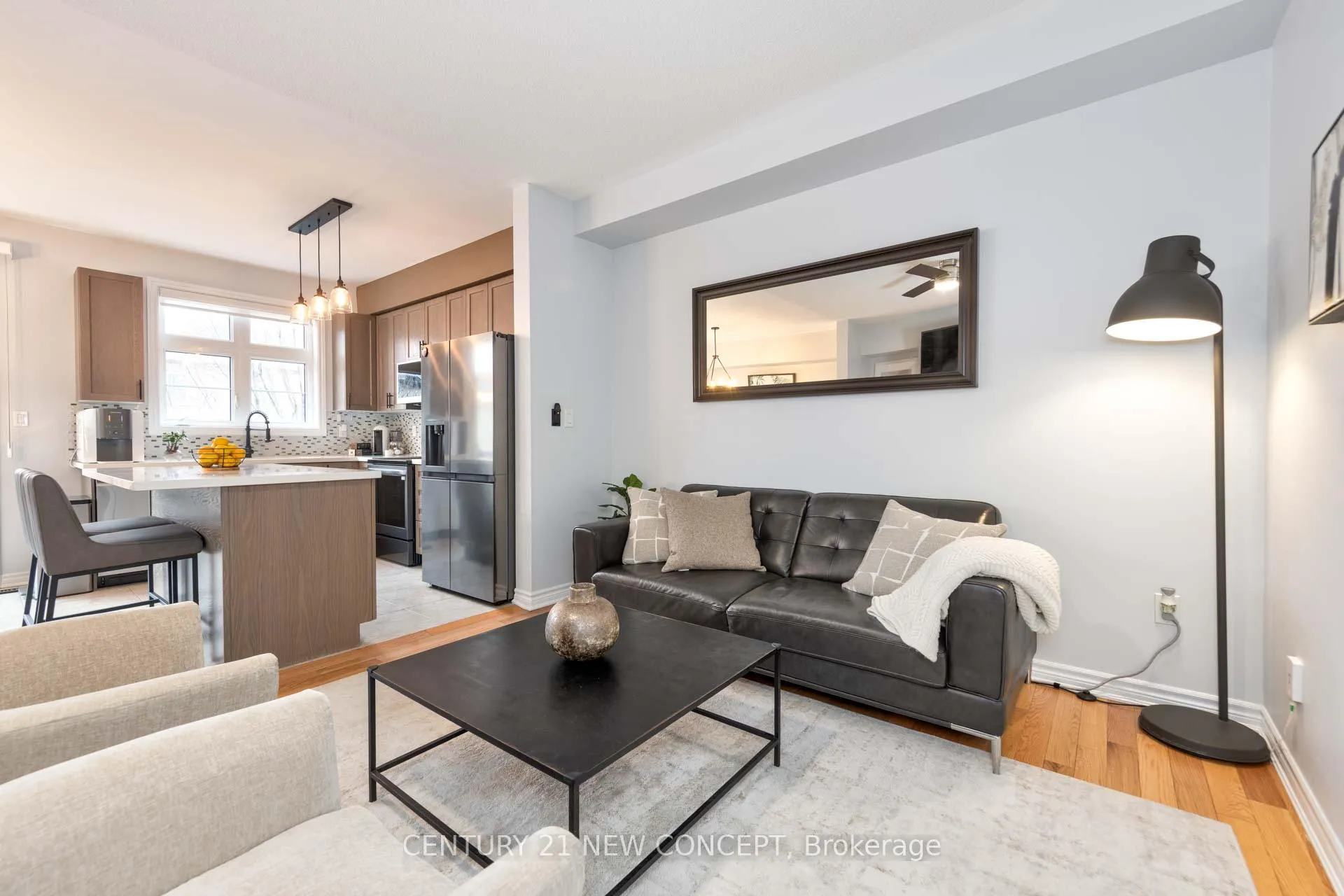 Photo 9 of 27 Vedette Way, Vaughan, Vellore Village — HOMEH