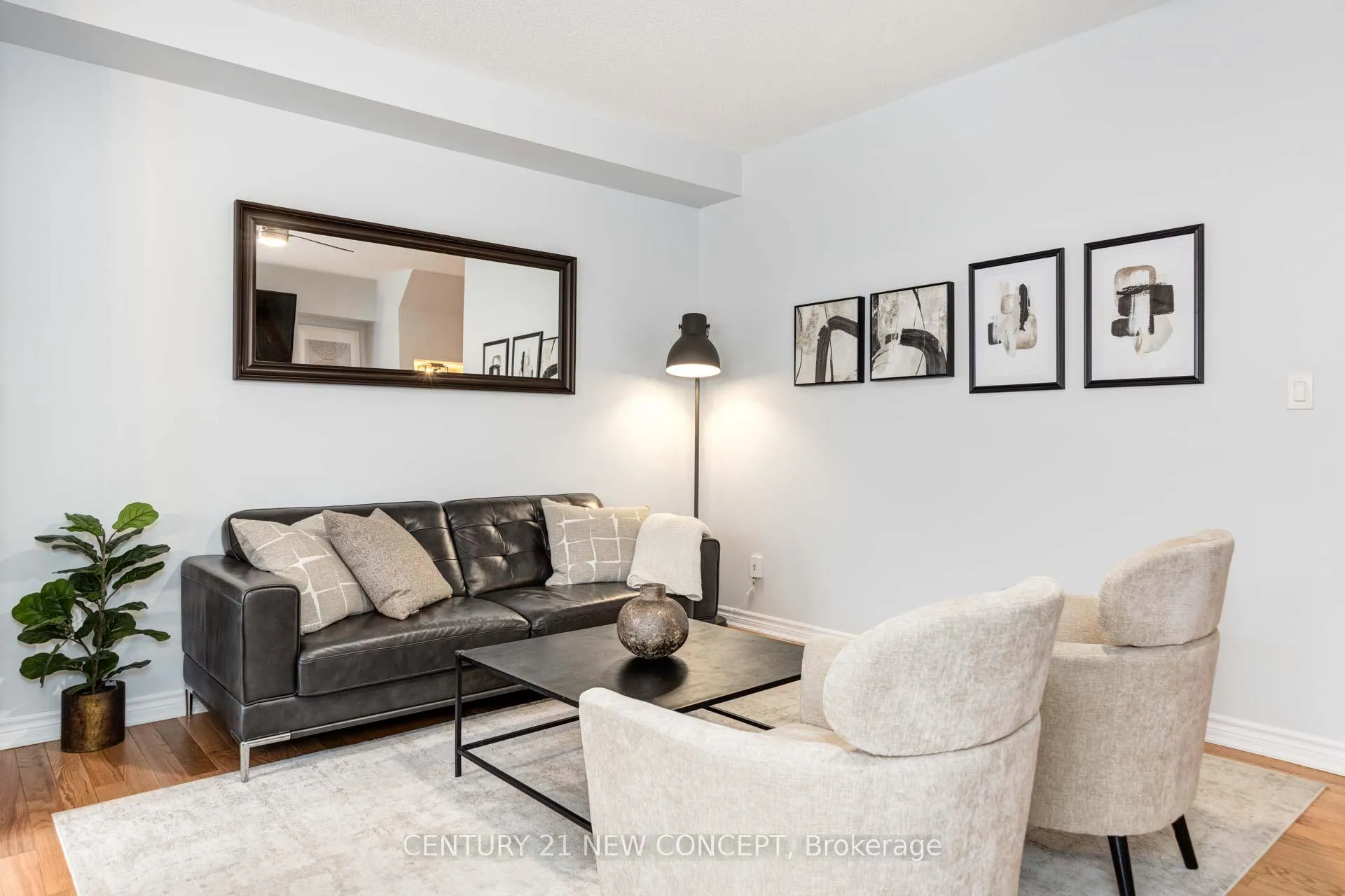 Photo 10 of 27 Vedette Way, Vaughan, Vellore Village — HOMEH