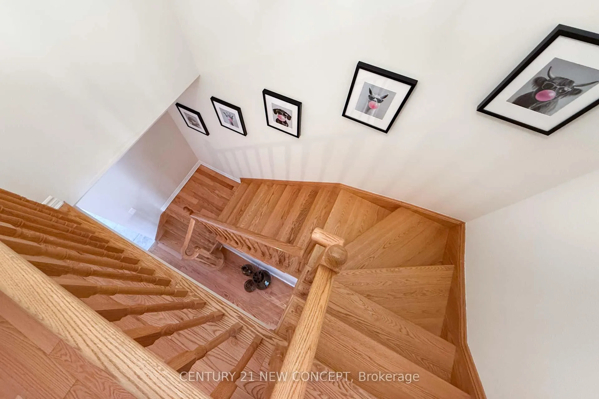 Photo 25 of 27 Vedette Way, Vaughan, Vellore Village — HOMEH