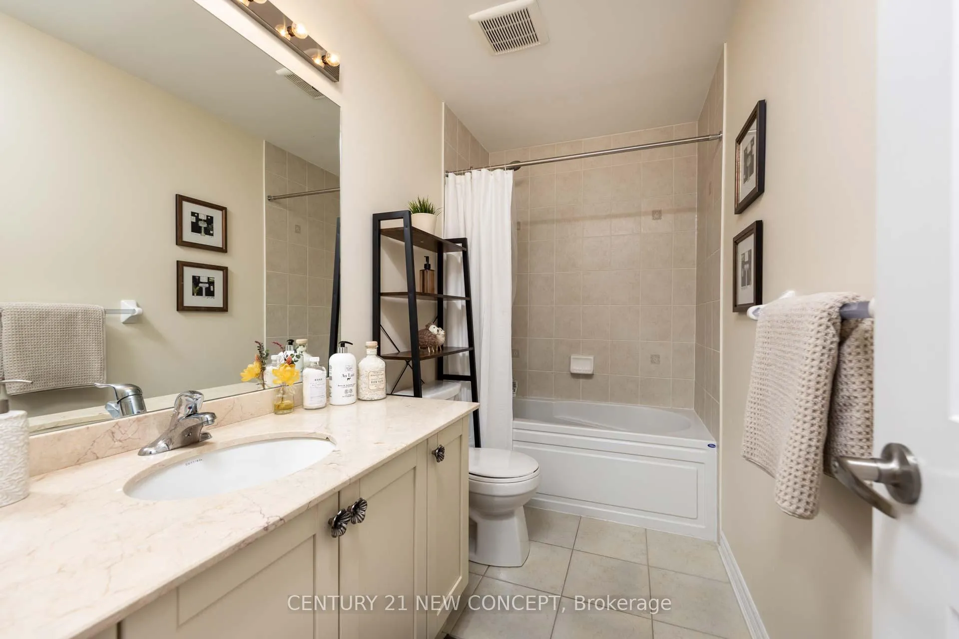 Photo 35 of 27 Vedette Way, Vaughan, Vellore Village — HOMEH