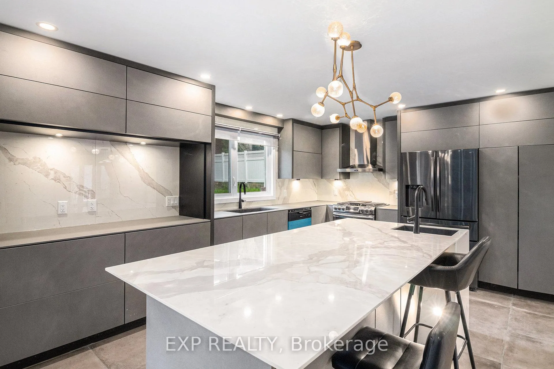 Photo 13 of 2195 Niagara Drive, Ottawa, Applewood Acres — HOMEH